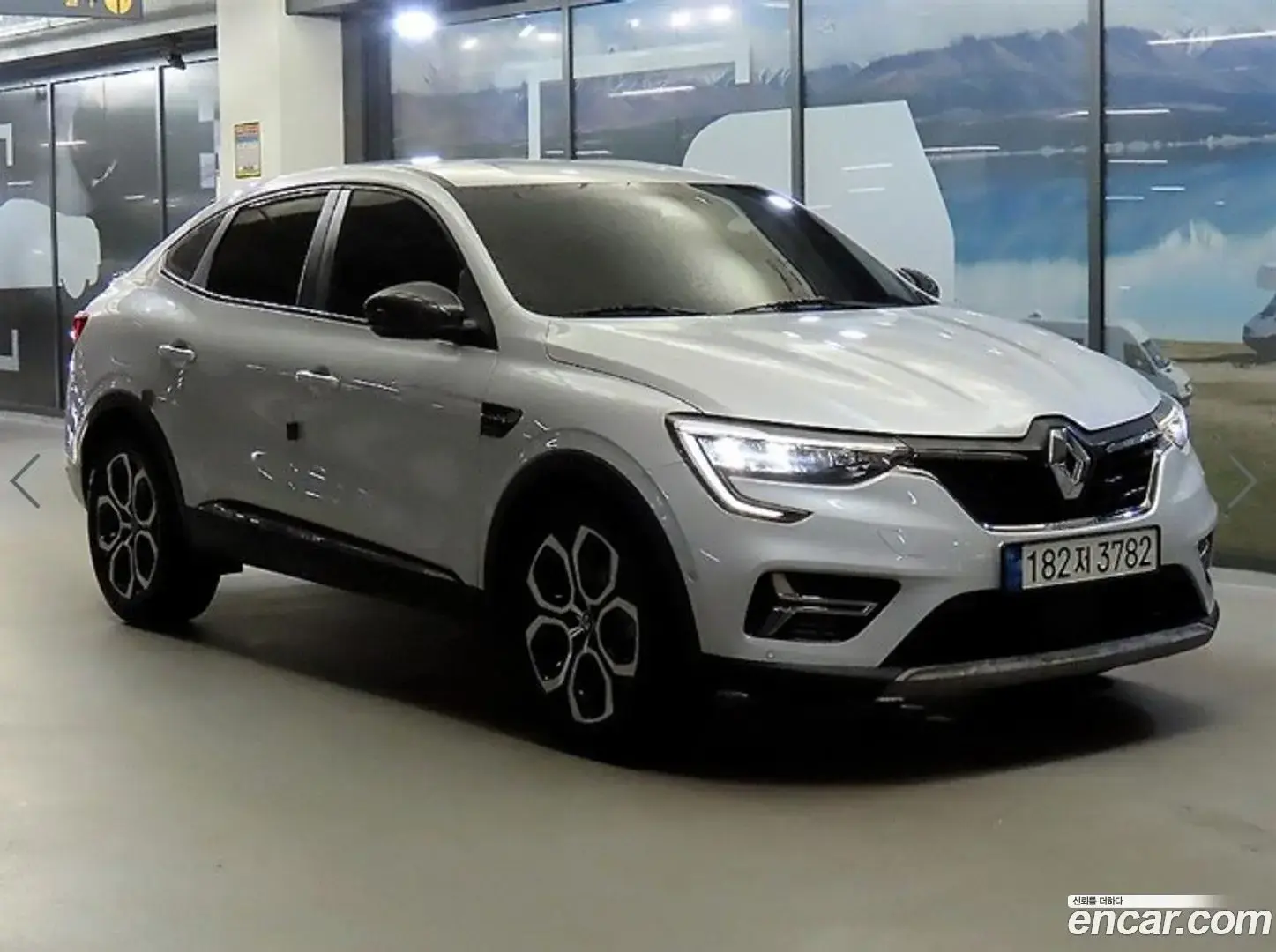 Main__Slider__Photo:XM3 Renault Korea 2023.3-1