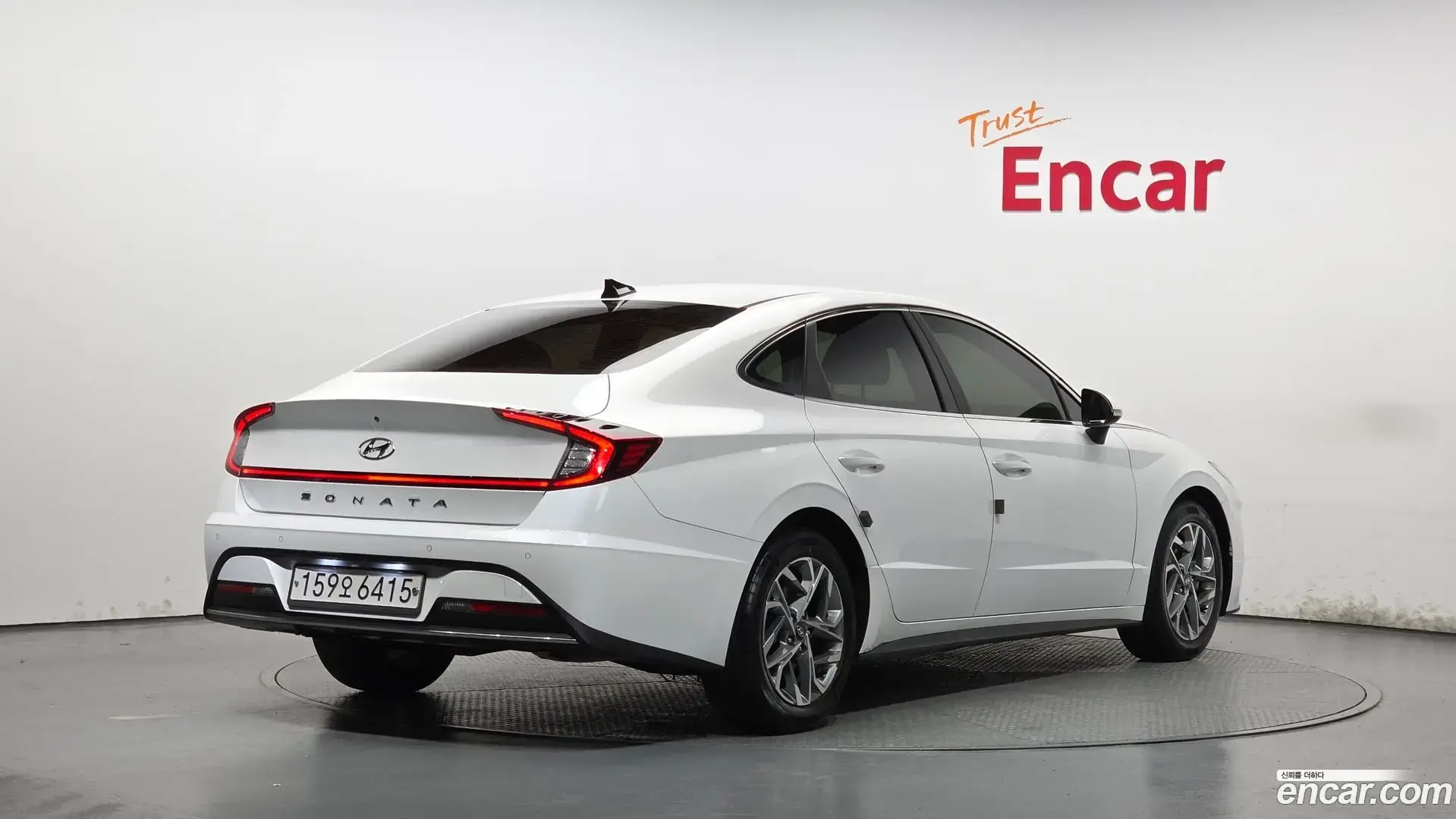 Main__Slider__Photo:Sonata Hyundai 2019.9-1