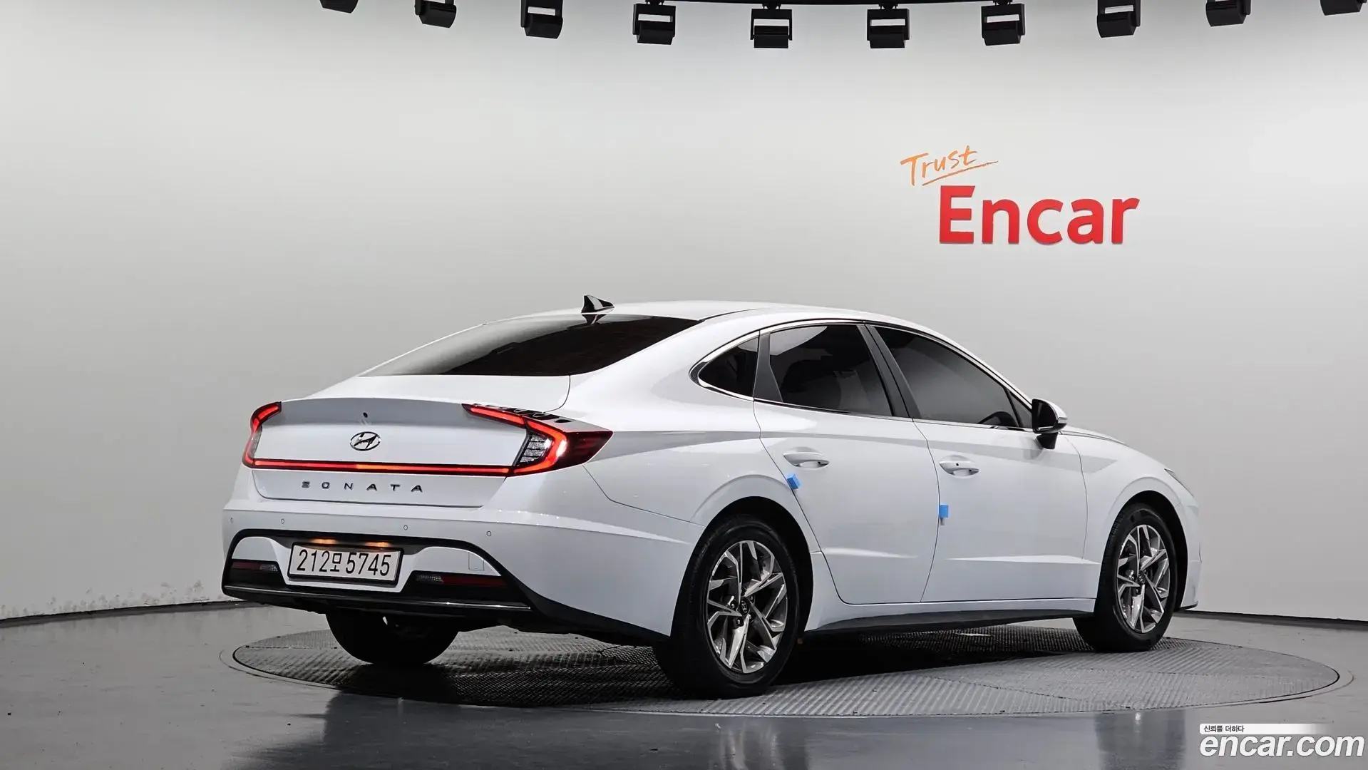 Main__Slider__Photo:Sonata Hyundai 2019.7-1