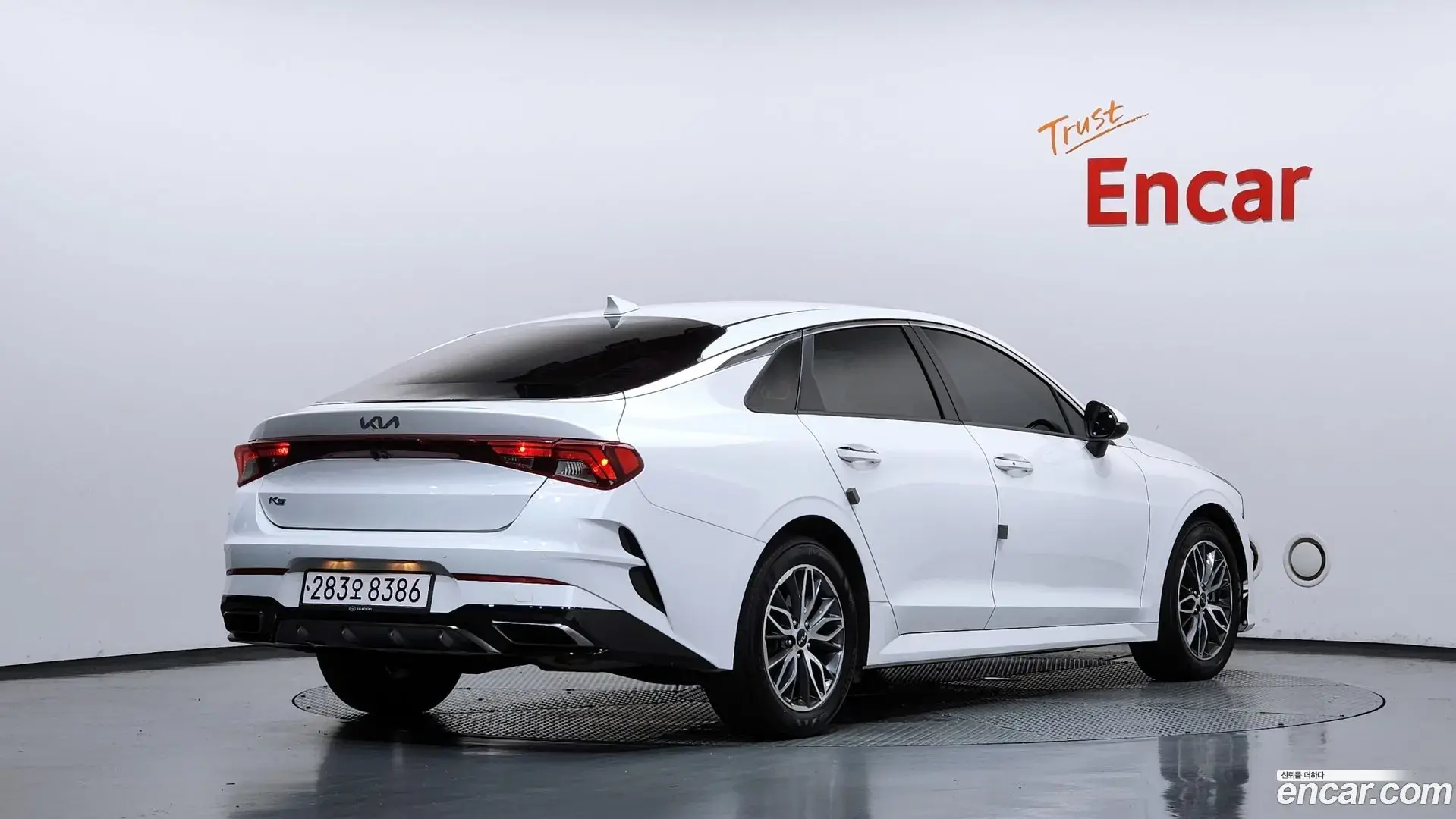 Main__Slider__Photo:K5 Kia 2022.5-1