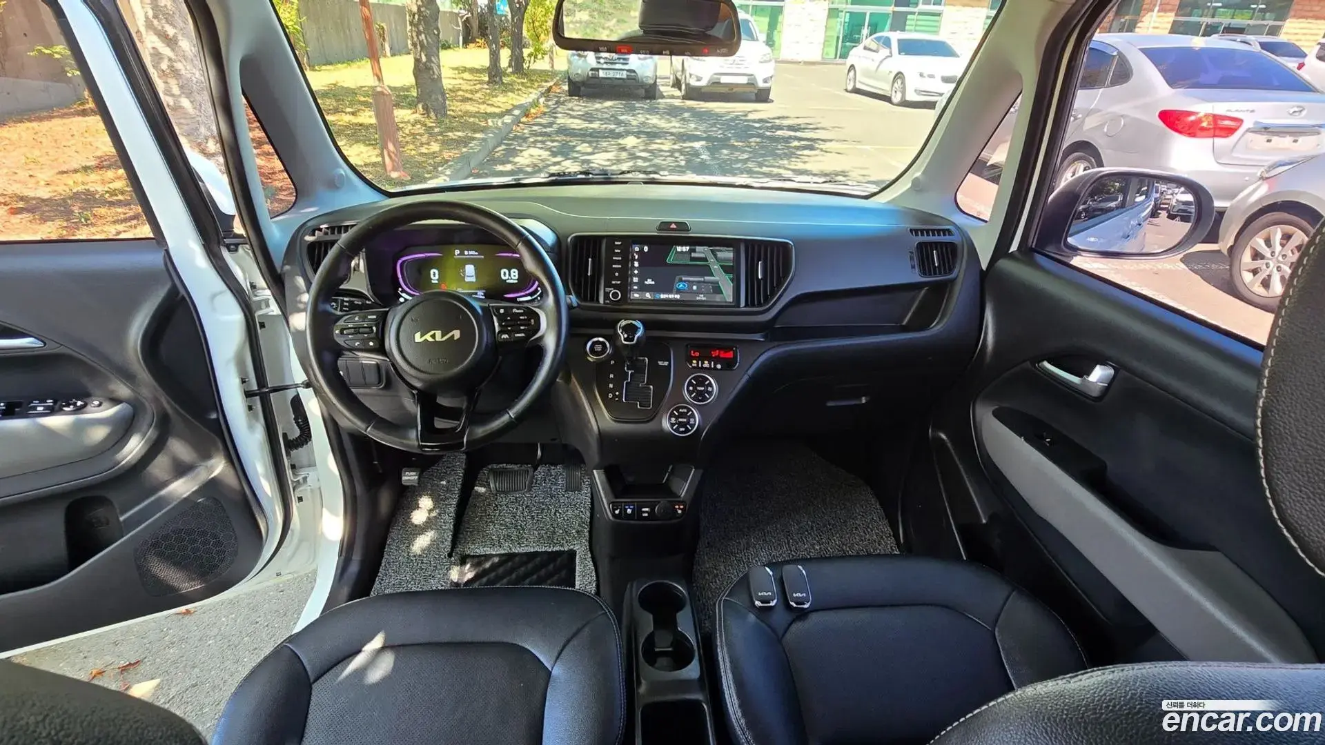 Main__Slider__Photo:RAY Kia 2023.2-1