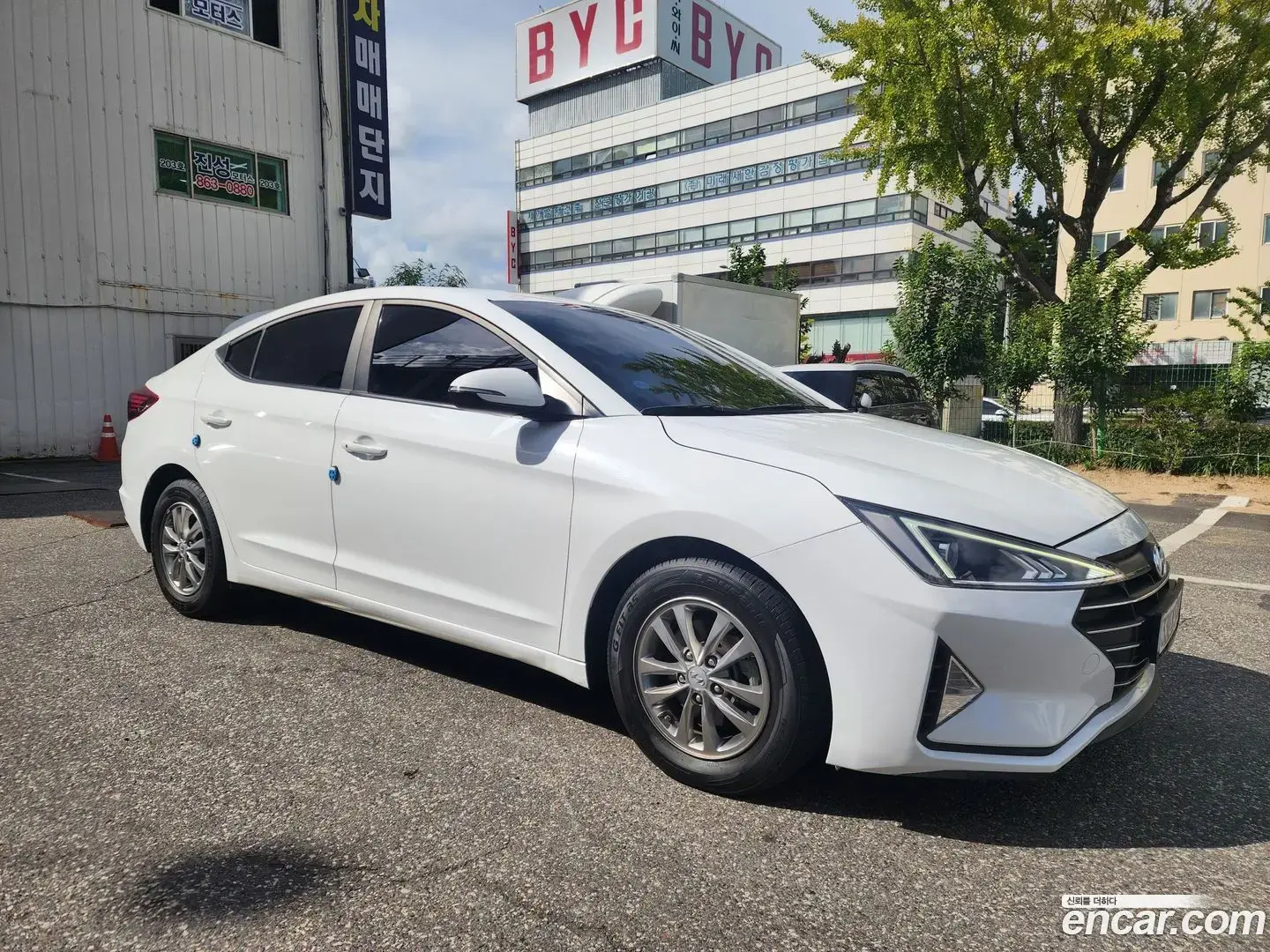Main__Slider__Photo:AVANTE Hyundai 2019.9-1