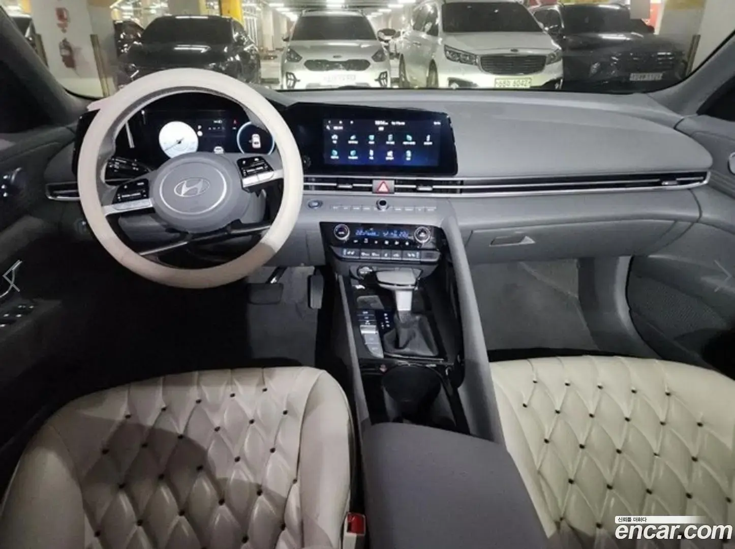 Main__Slider__Photo:AVANTE Hyundai 2023.2-1