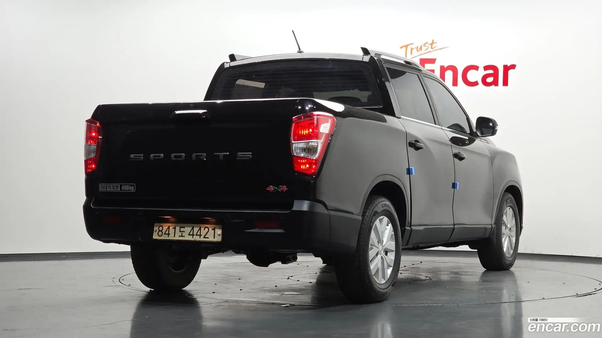 Main__Slider__Photo:Rexton KG Mobility 2022.7-1