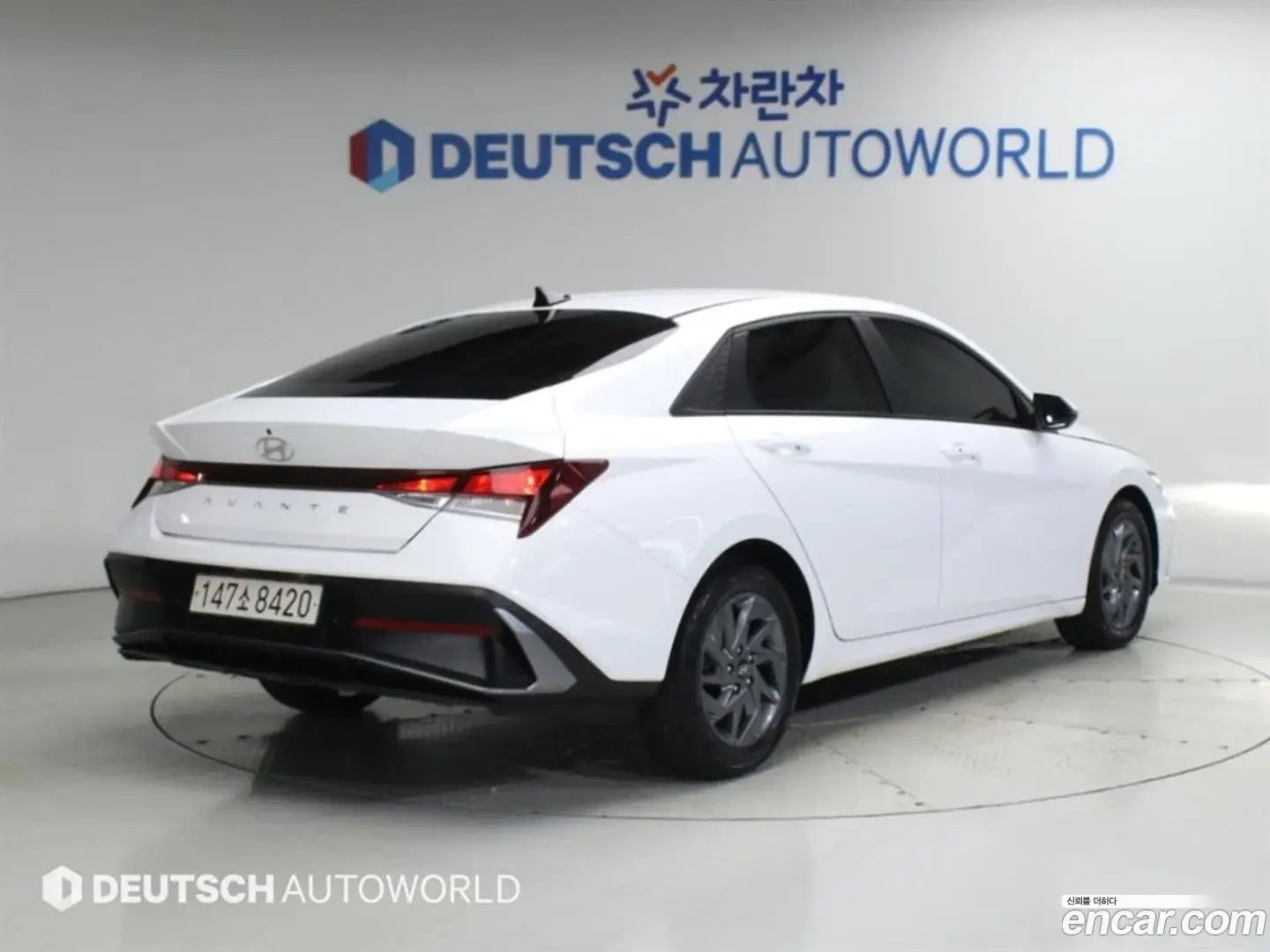 Main__Slider__Photo:AVANTE Hyundai 2023.8-1