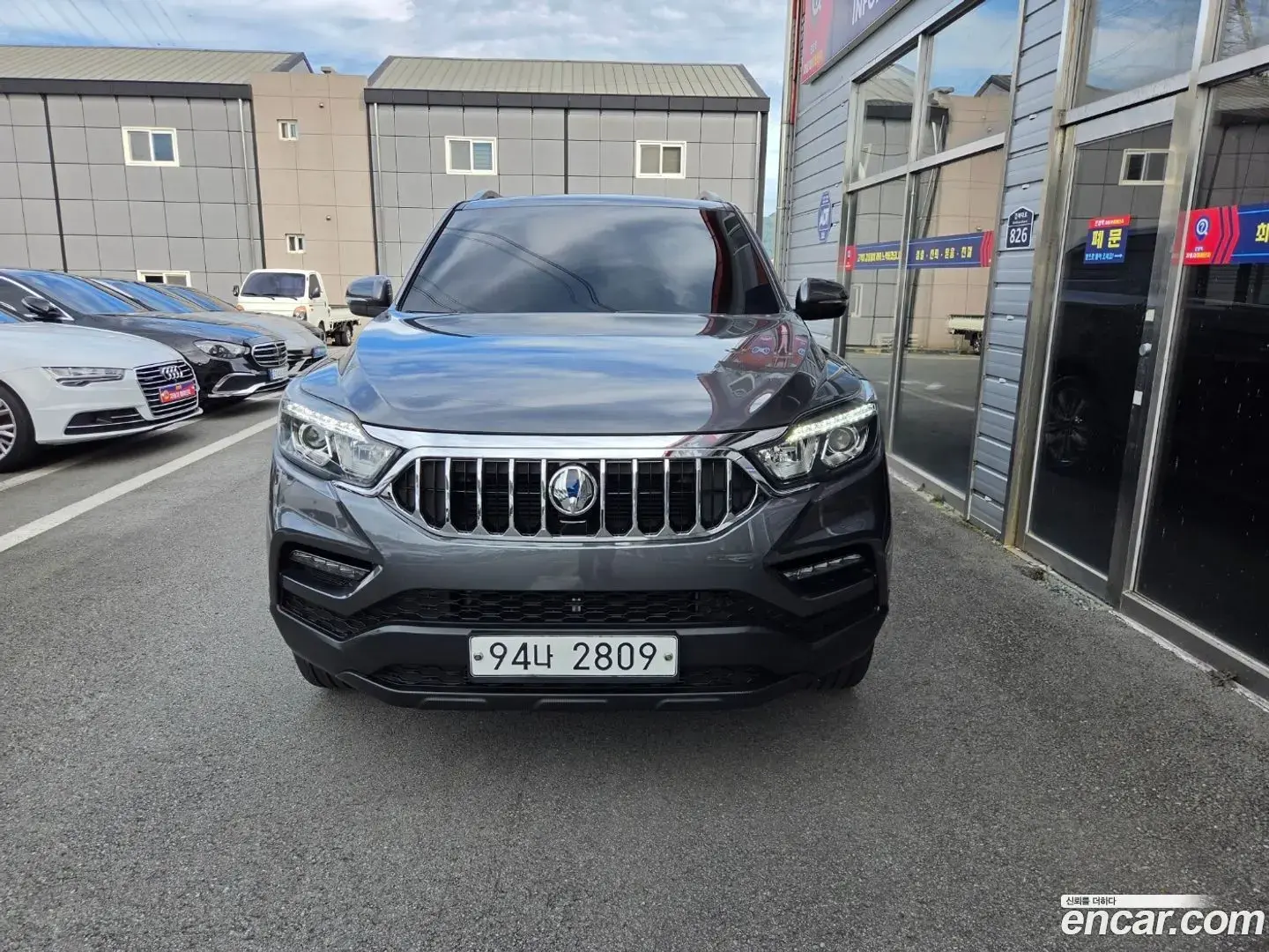 Main__Slider__Photo:Rexton KG Mobility 2019.9-1