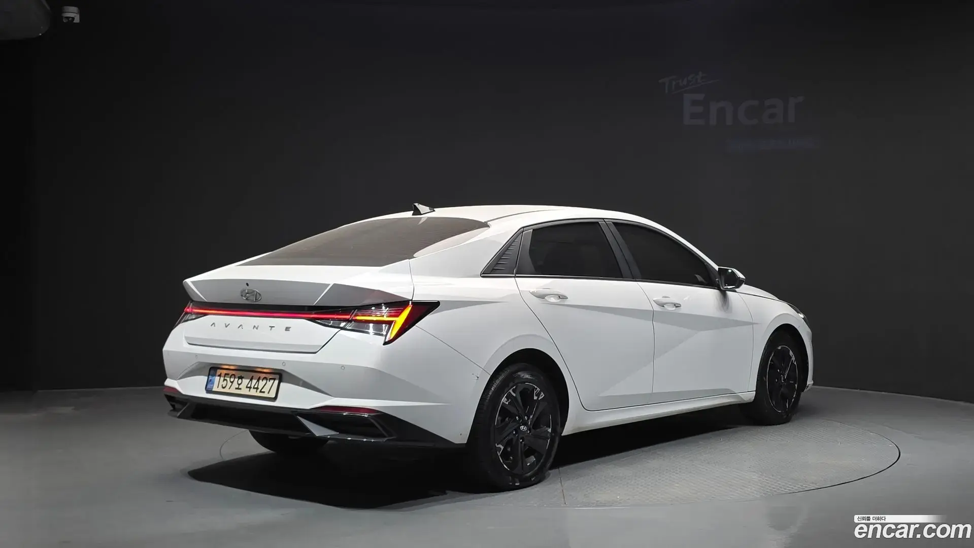 Main__Slider__Photo:AVANTE Hyundai 2022.6-1