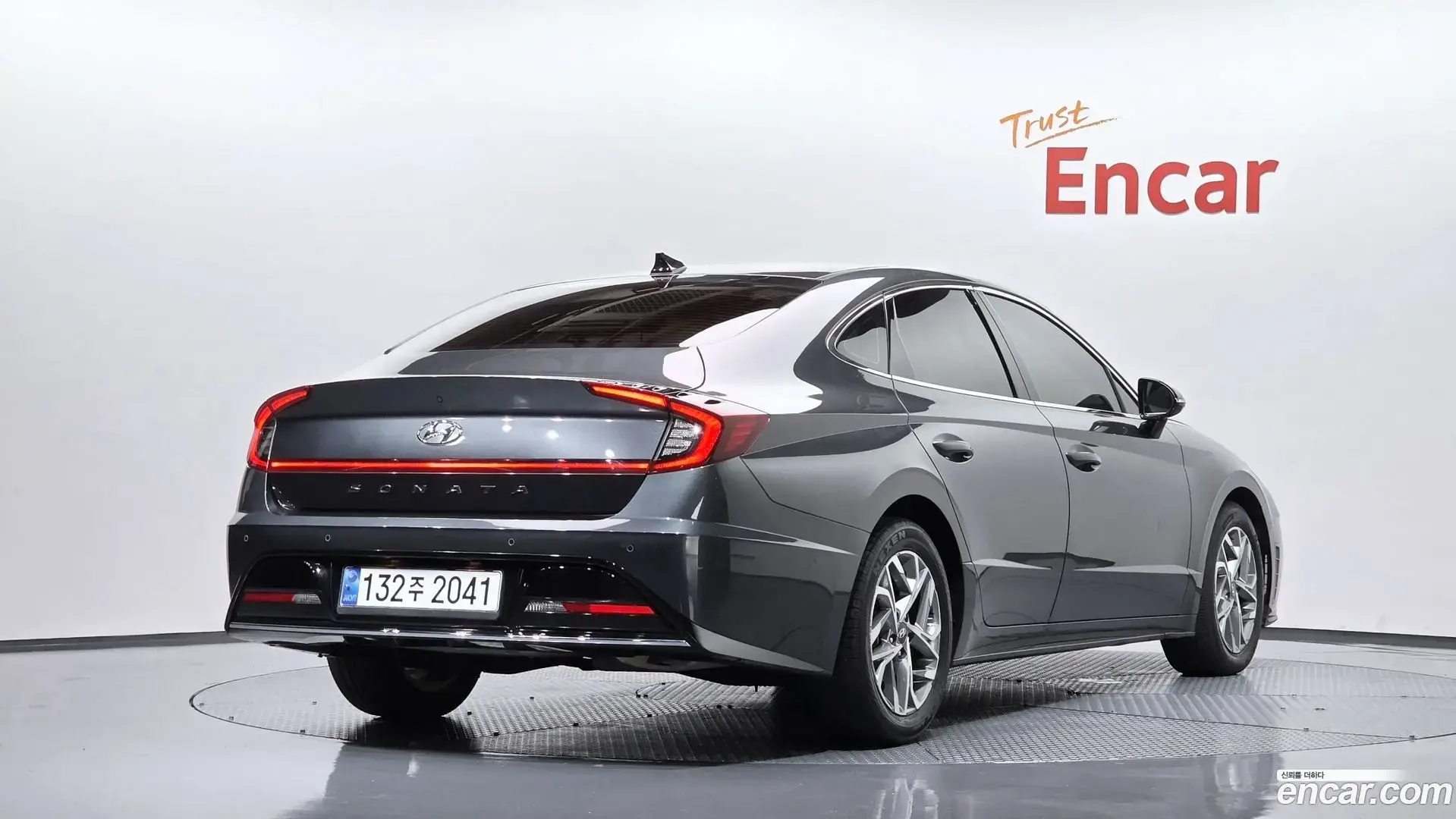 Main__Slider__Photo:Sonata Hyundai 2022.5-1