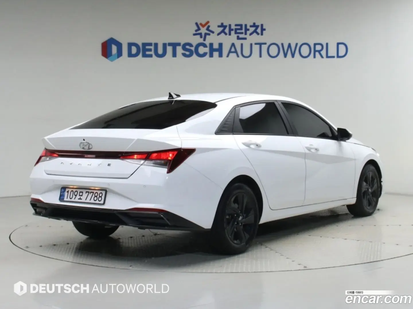 Main__Slider__Photo:AVANTE Hyundai 2022.3-1