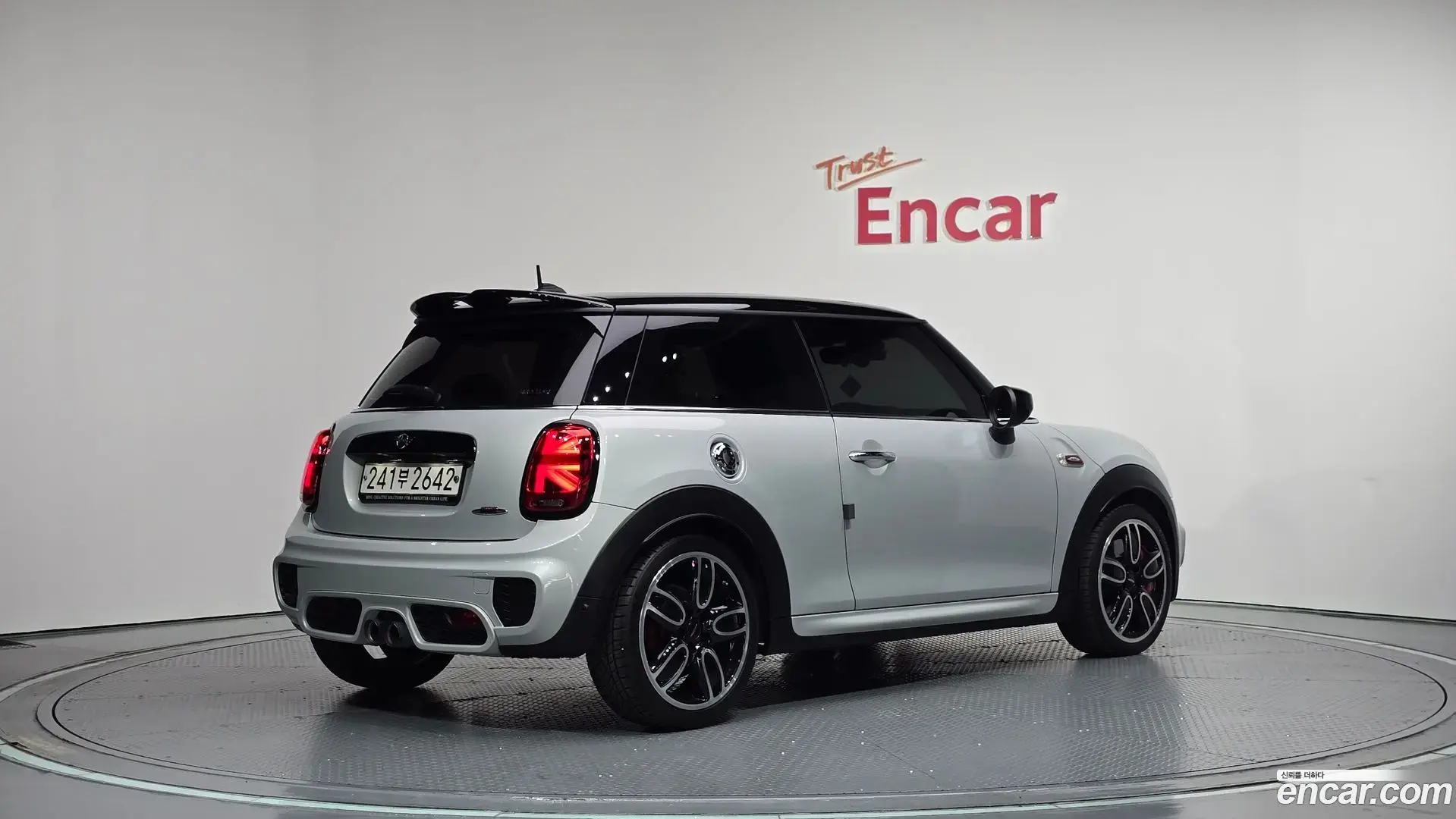 Main__Slider__Photo:Cooper Mini 2021.3-1