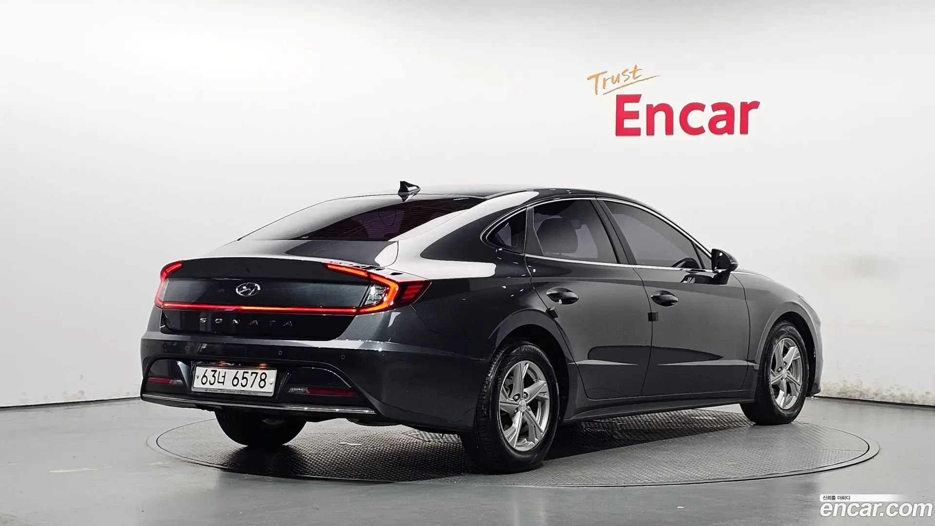 Main__Slider__Photo:Sonata Hyundai 2019.3-1