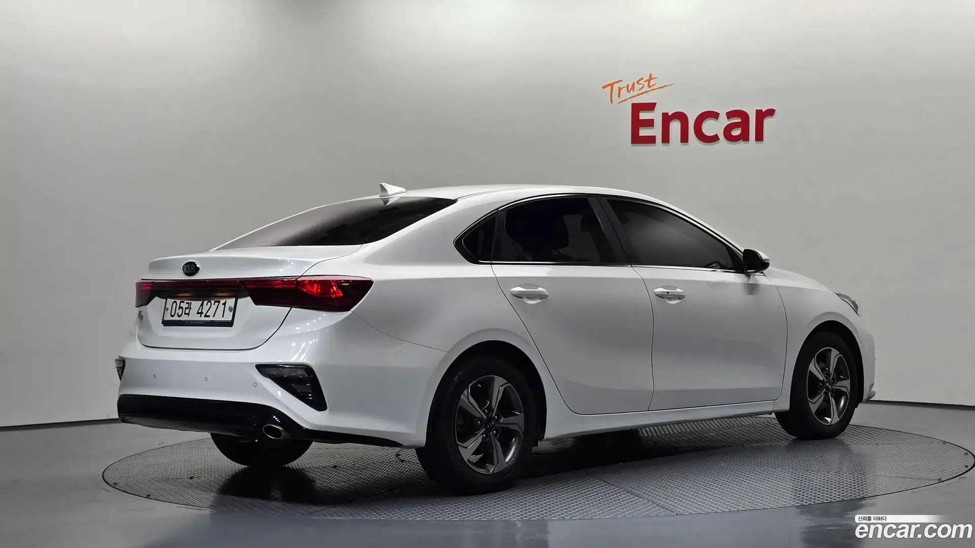 Main__Slider__Photo:K3 Kia 2019.7-1