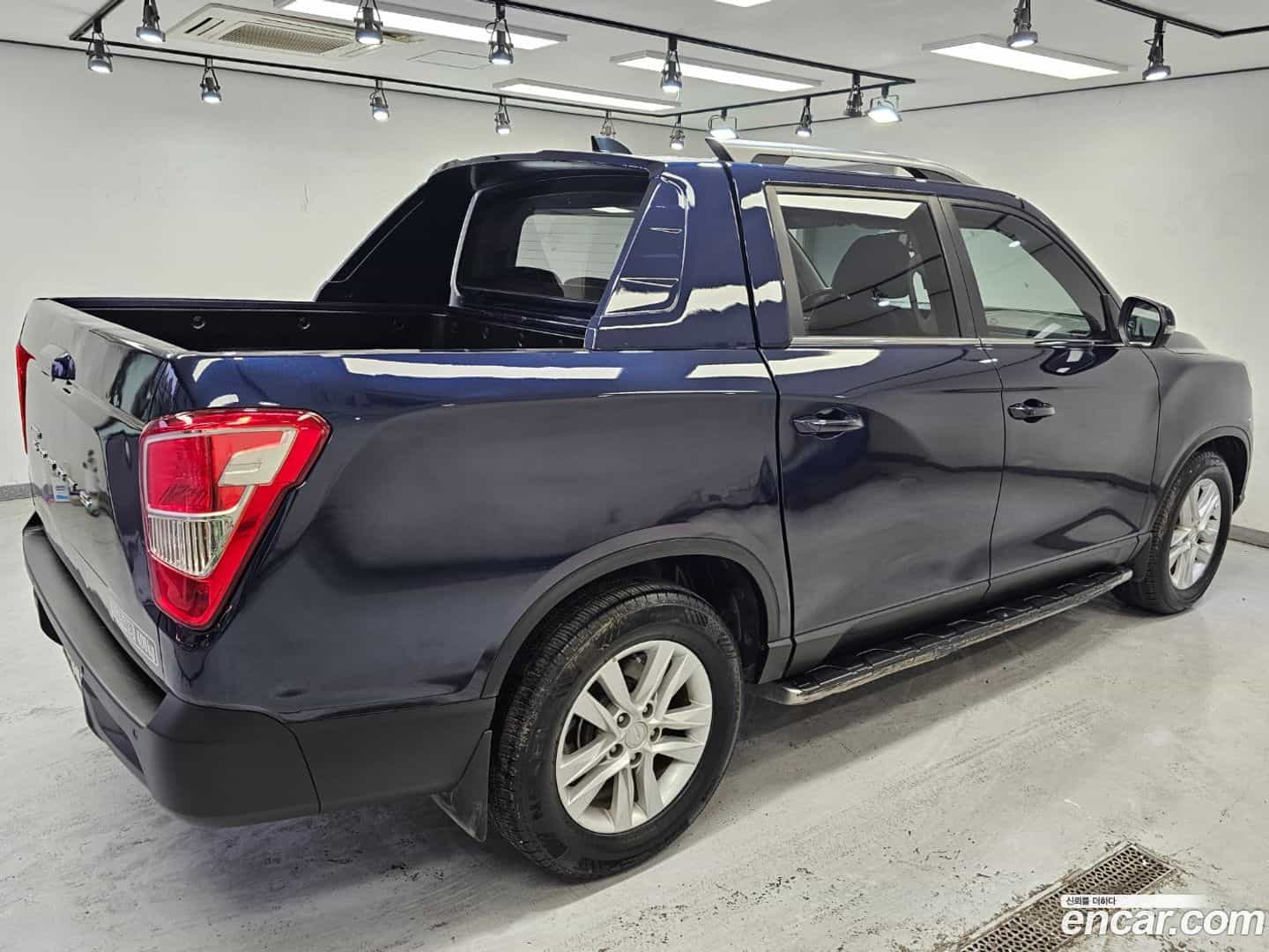Rexton KG Mobility 2018.3-INNER-007