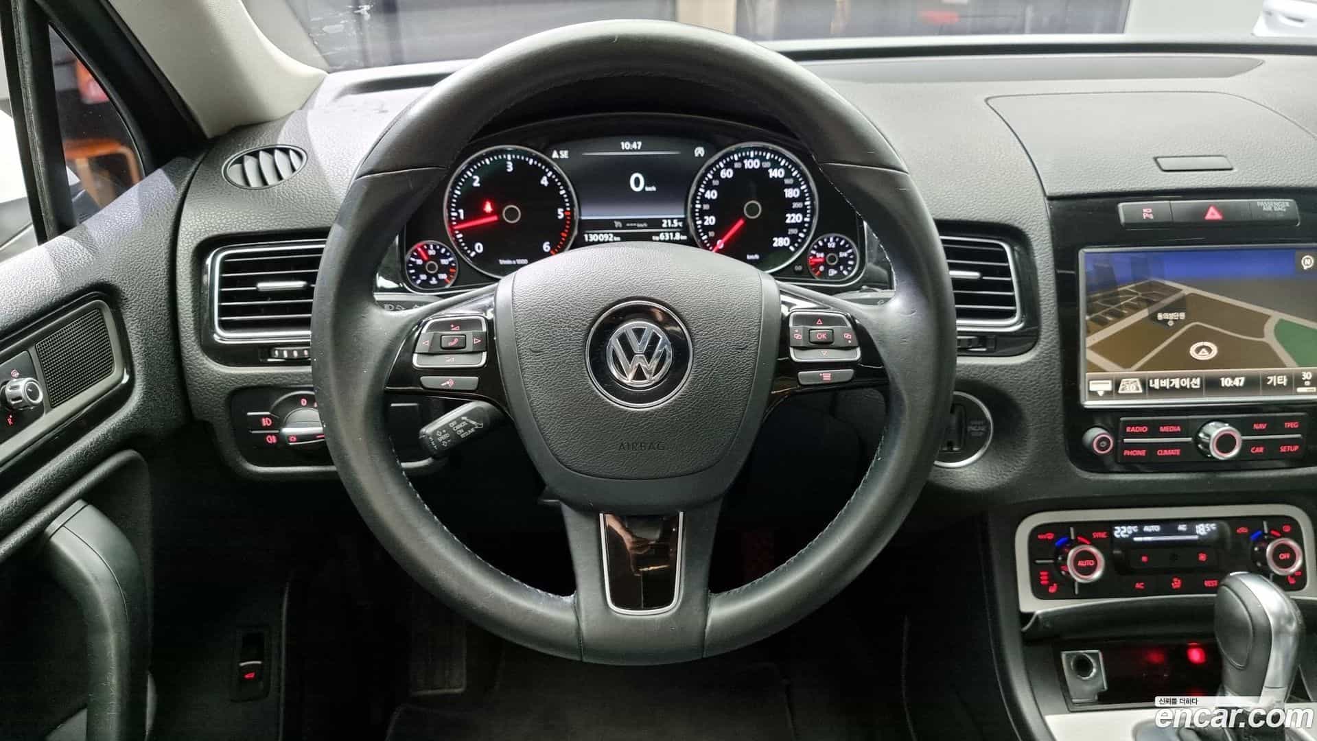 Touareg Volkswagen 2012.11-OPTION-017