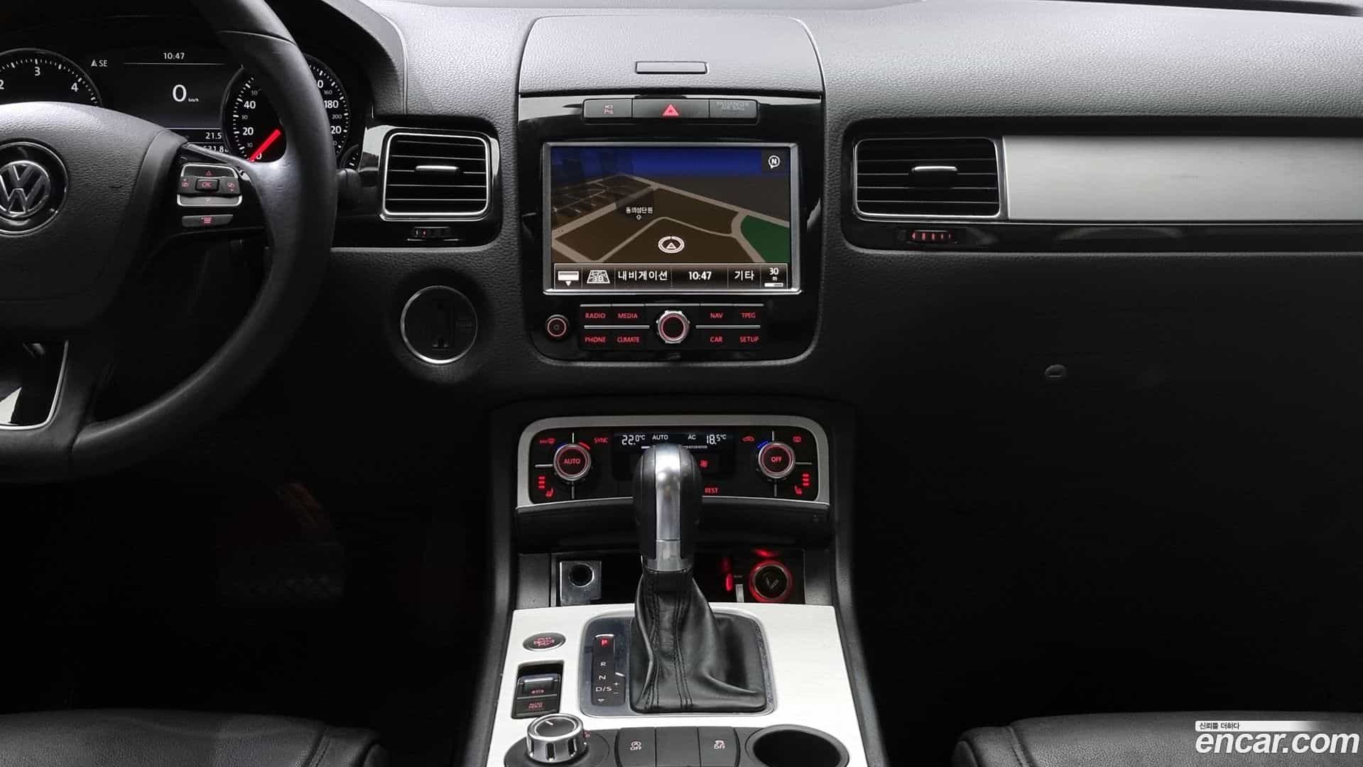 Touareg Volkswagen 2012.11-OPTION-019
