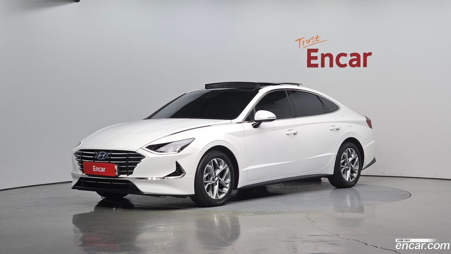 Main__Slider__Photo:Sonata Hyundai 2019.11-0
