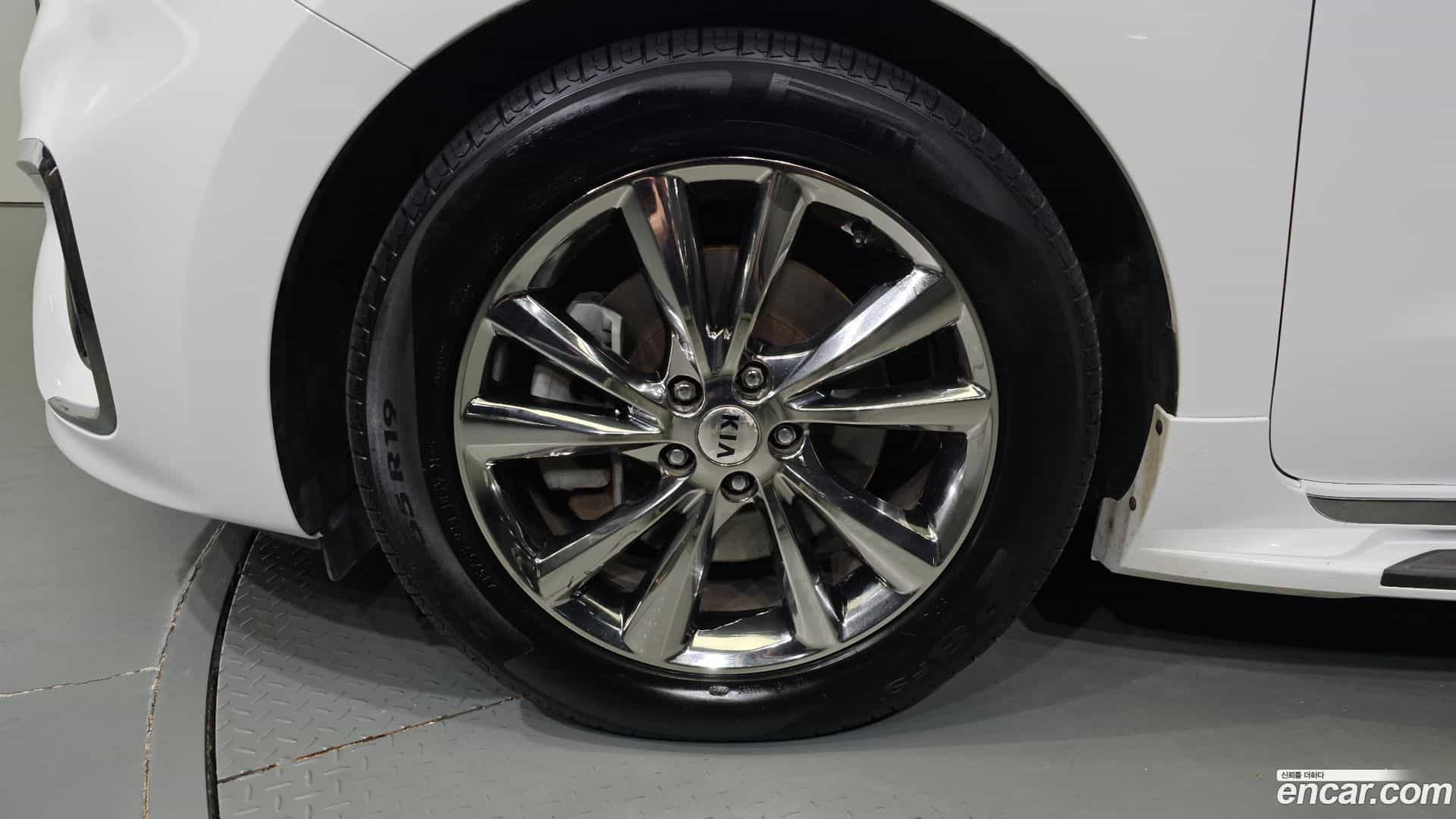 Canival Kia 2018.10-OUTER-005