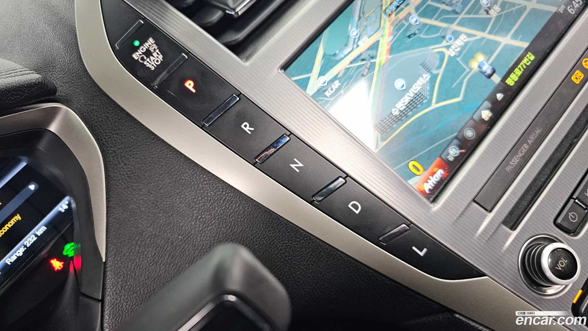 MKZ Lincoln 2017.3-INNER-009