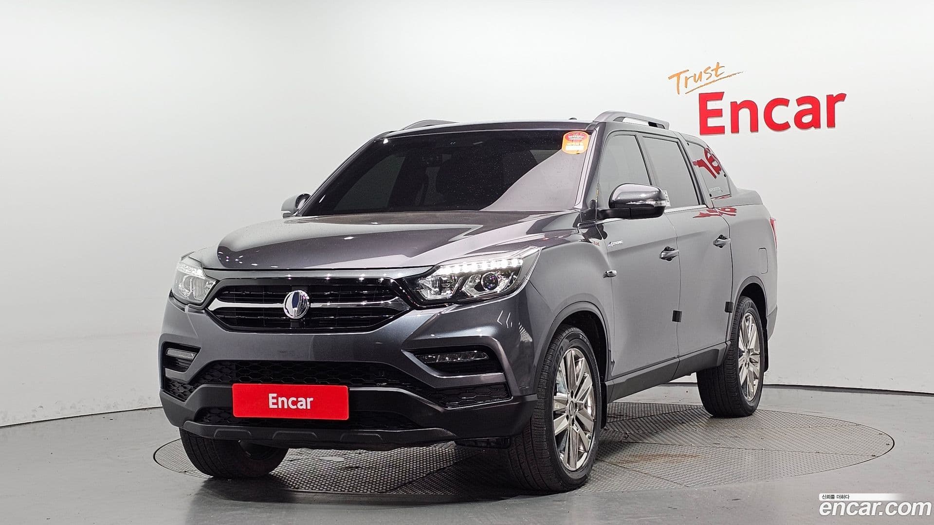 Main__Slider__Photo:Rexton KG Mobility 2019.10-0