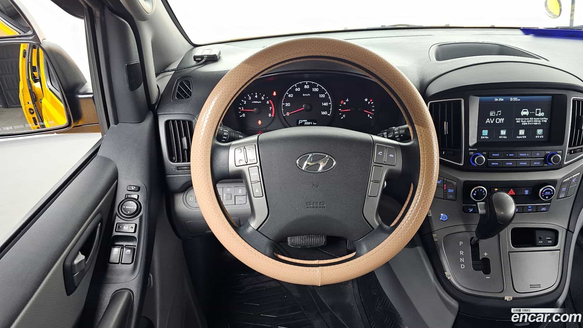 Starex Hyundai 2020.6-OPTION-017
