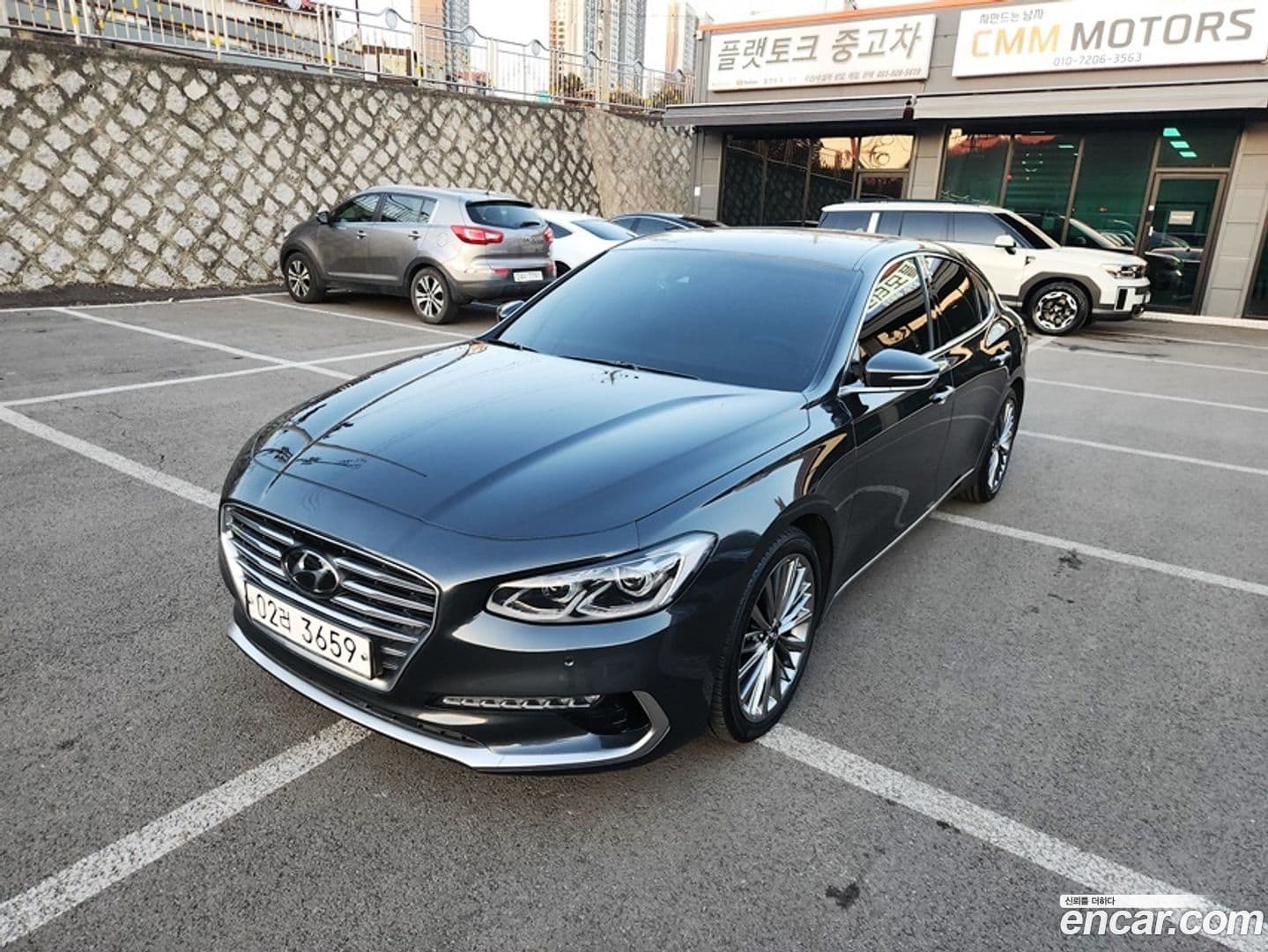 Main__Slider__Photo:Grandeur Hyundai 2018.2-0