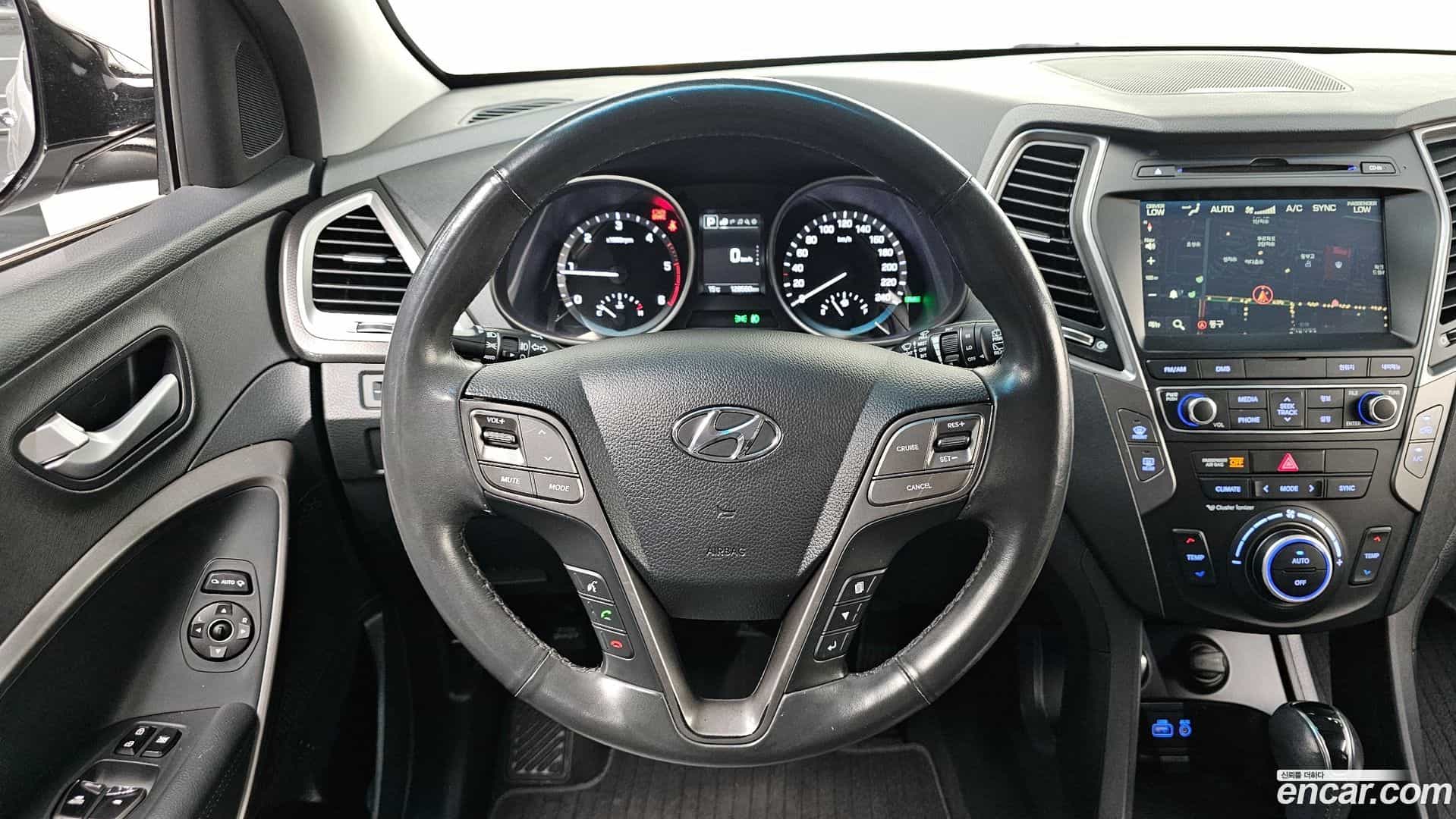 Santafe Hyundai 2016.0-OPTION-17