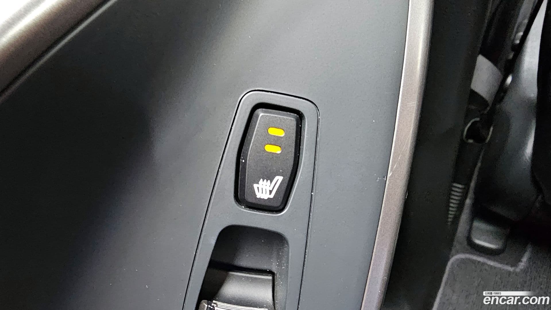 Main__Slider__Photo:Santafe Hyundai 2016.0-17