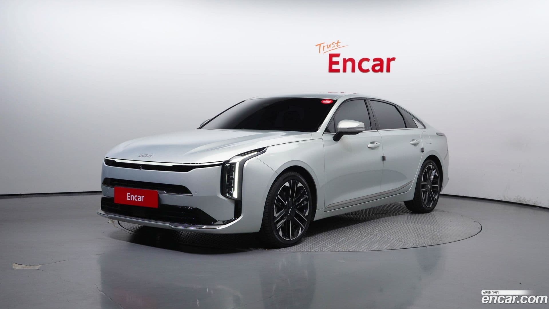 Main__Slider__Photo:K8 Kia 2024.10-0