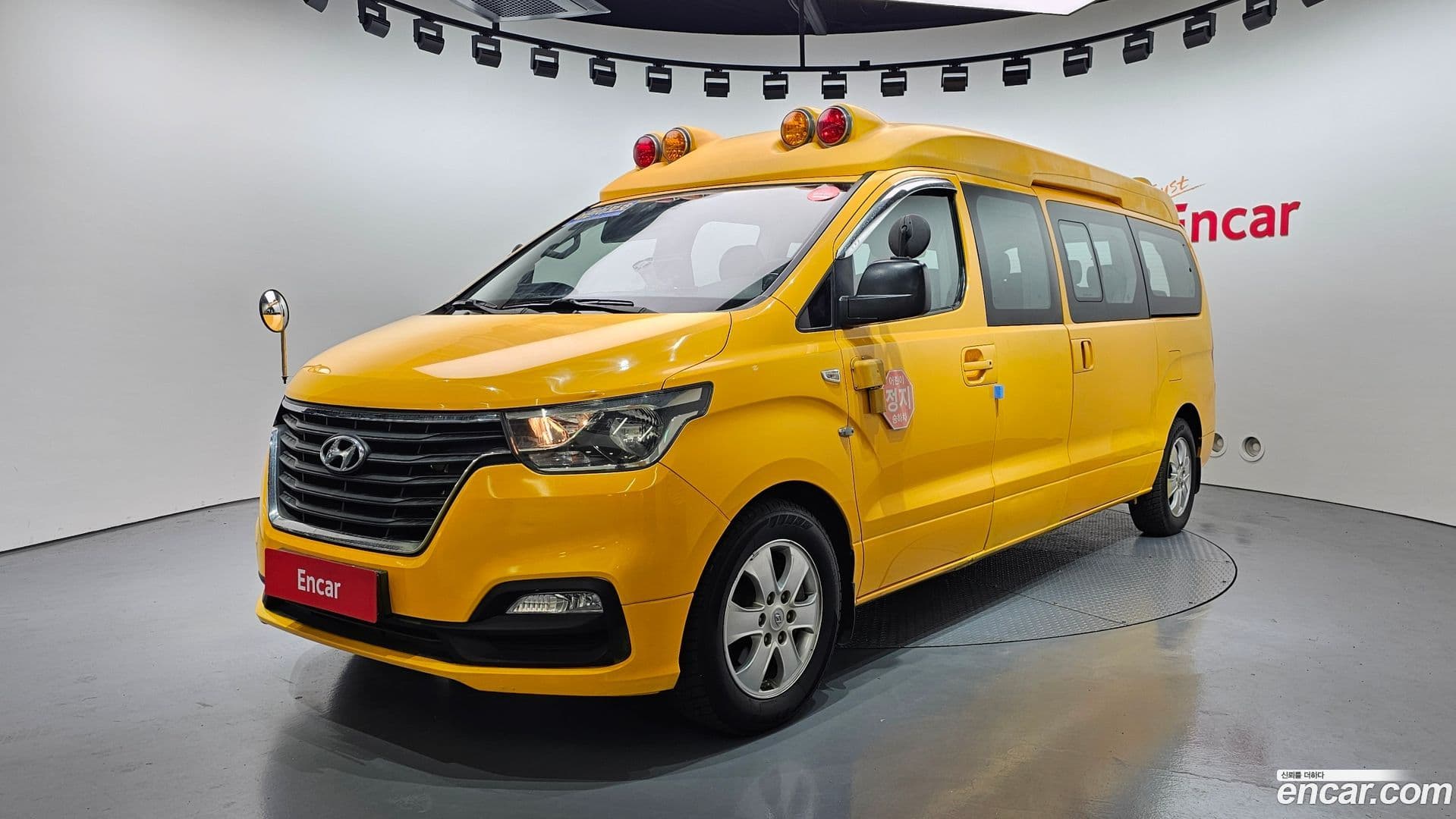 Main__Slider__Photo:Starex Hyundai 2019.2-0