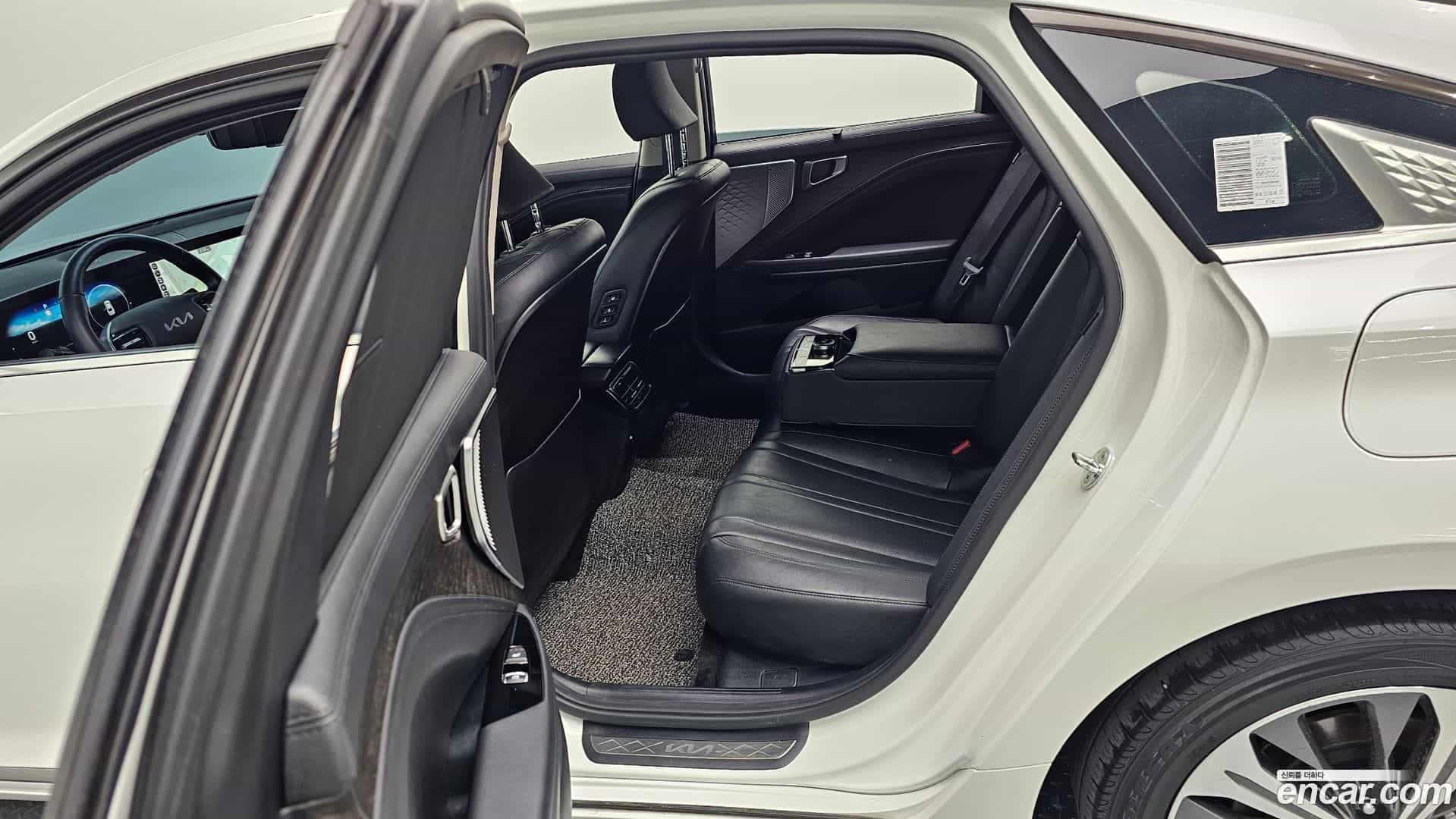 K8 Kia 2021.4-OPTION-016