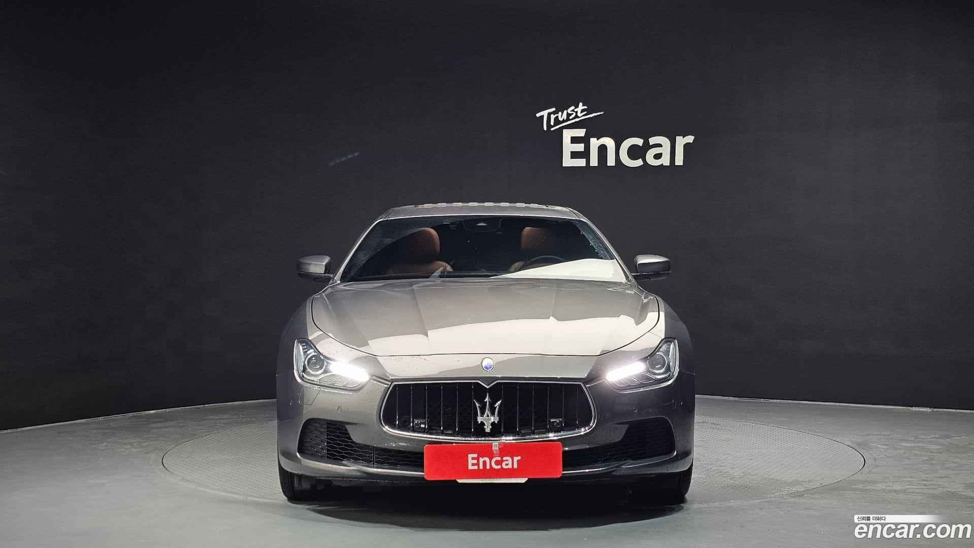 Ghibli Maserati 2017.2-OUTER-003