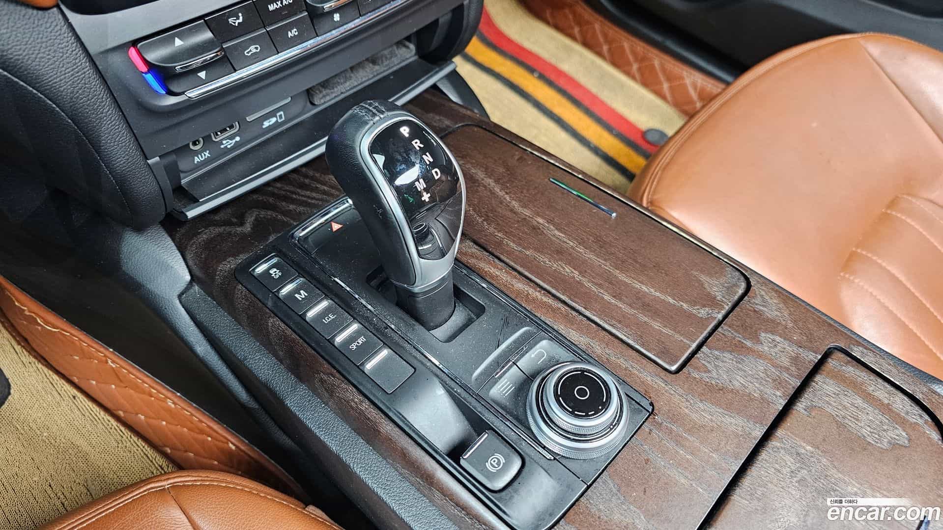 Ghibli Maserati 2017.2-INNER-009