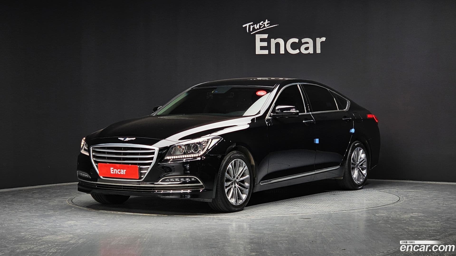 Main__Slider__Photo:Genesis Hyundai 2014.9-0