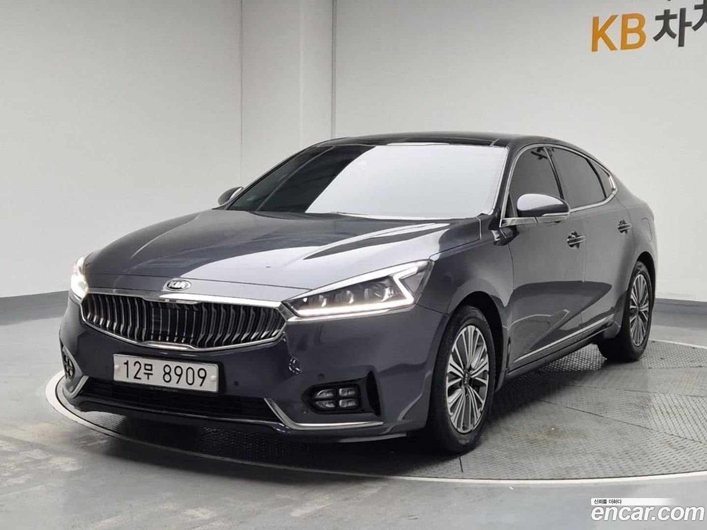 Main__Slider__Photo:K7 Kia 2019.2-0
