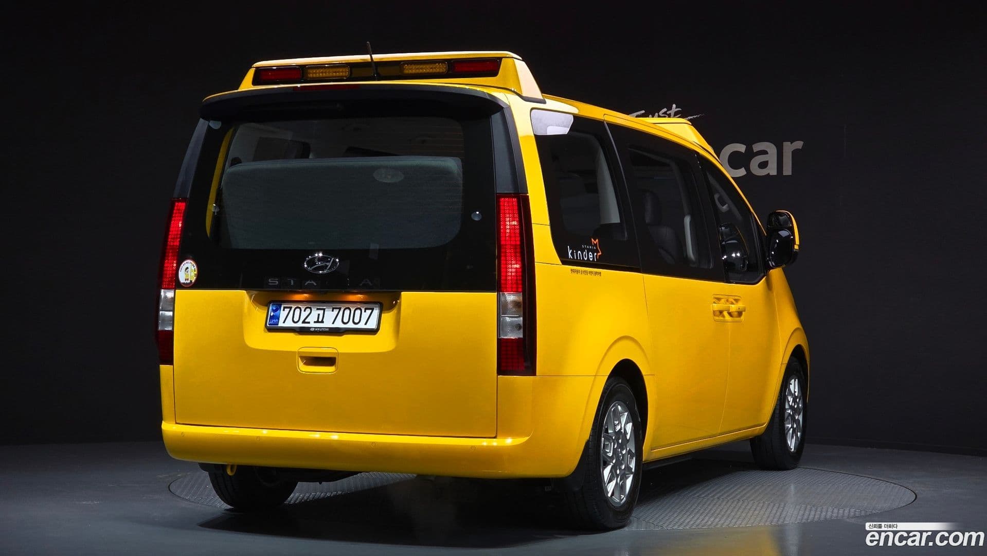 Main__Slider__Photo:Staria Hyundai 2024.0-1