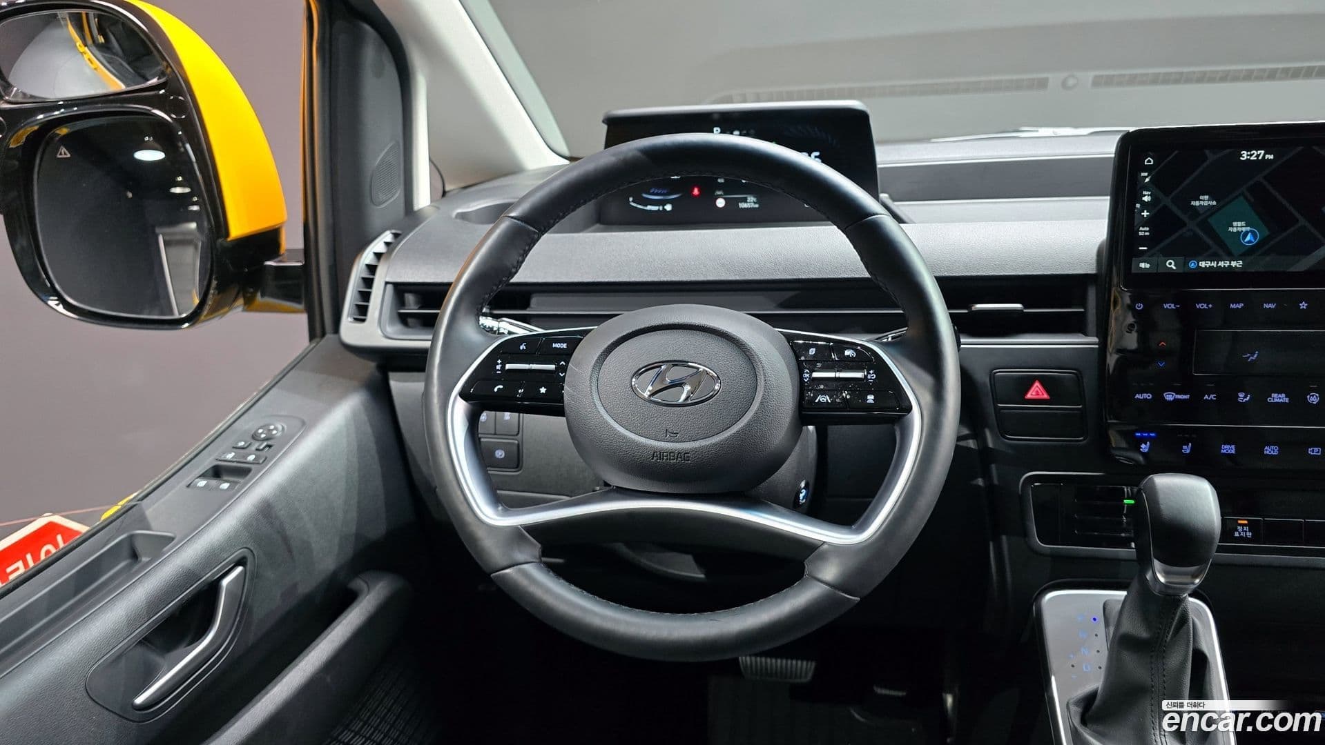 Main__Slider__Photo:Staria Hyundai 2024.0-3
