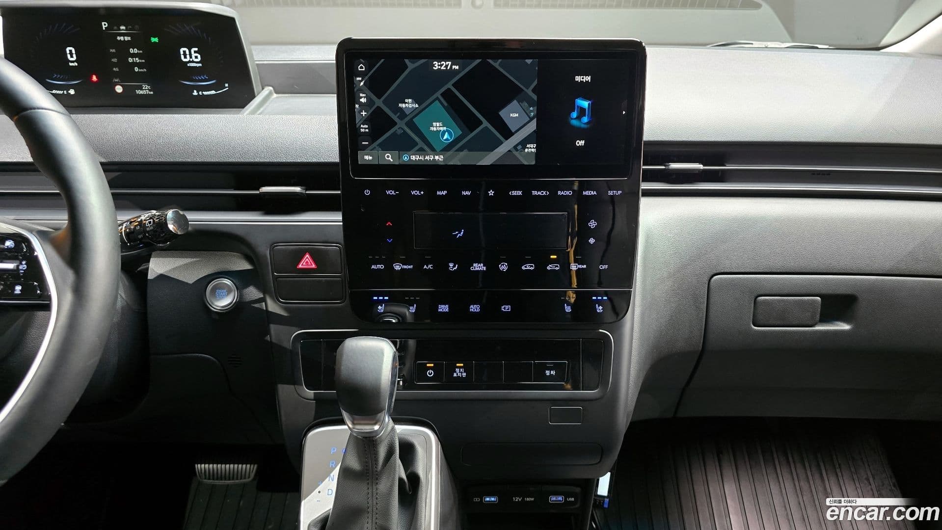 Main__Slider__Photo:Staria Hyundai 2024.0-4