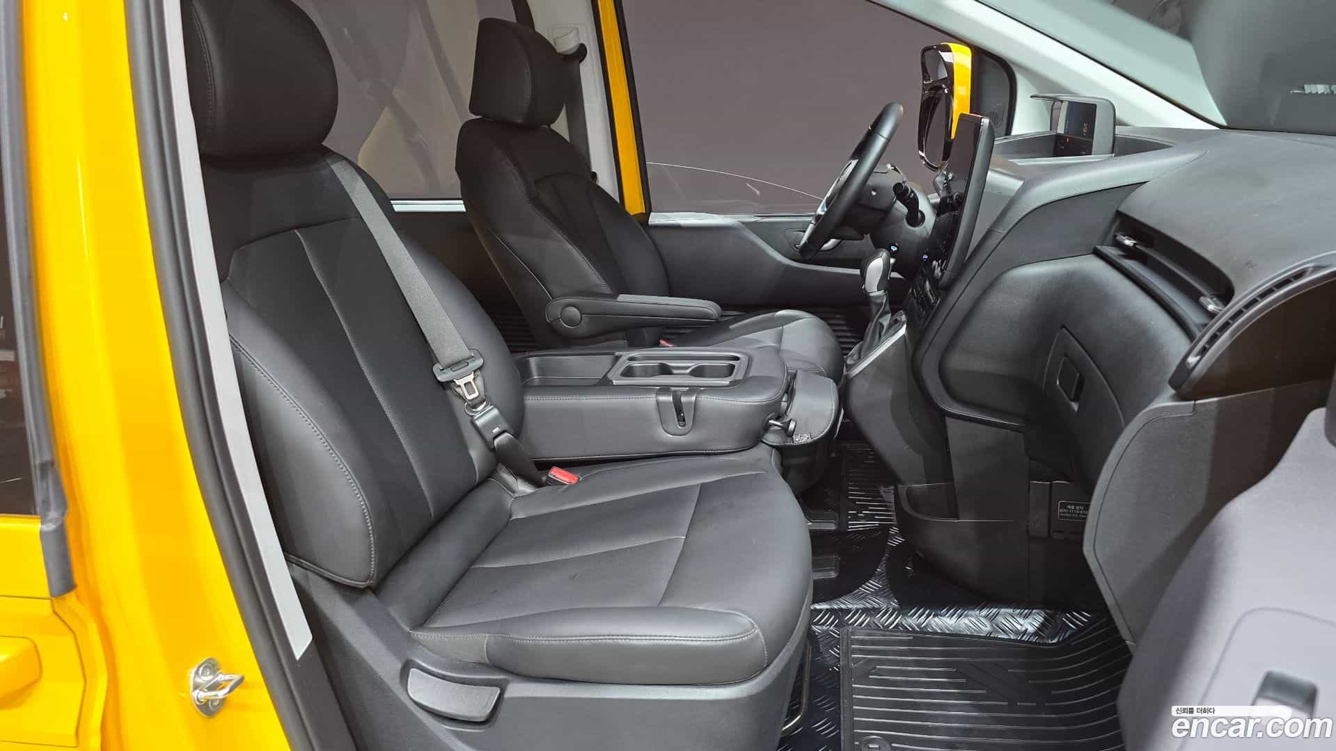 Staria Hyundai 2024.0-OPTION-19