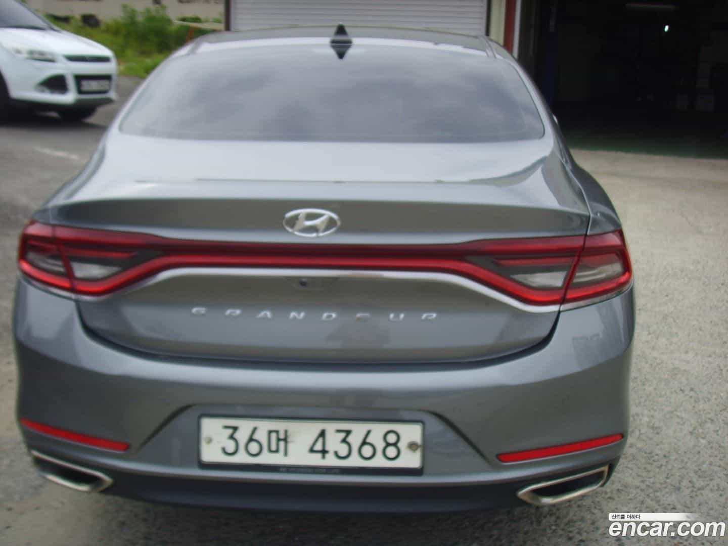 Grandeur Hyundai 2017.8-OUTER-004