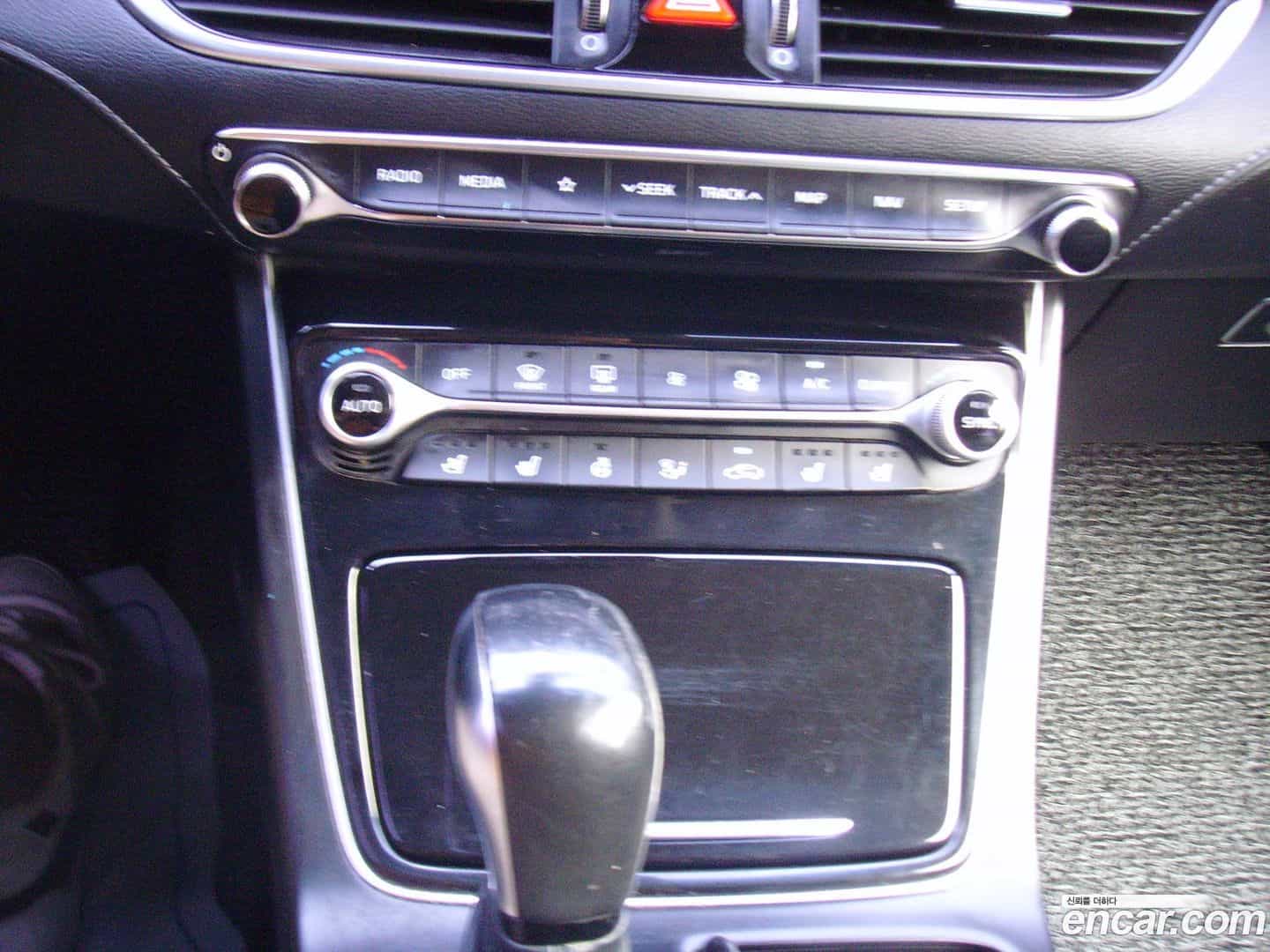 Grandeur Hyundai 2017.8-INNER-010