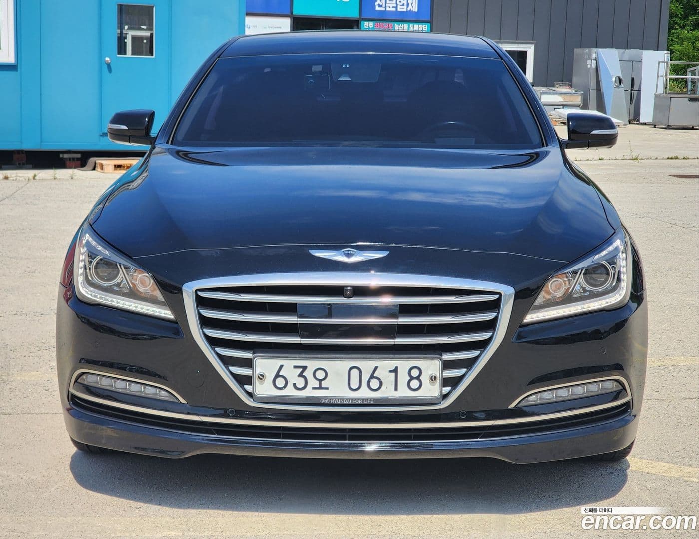 Main__Slider__Photo:Genesis Hyundai 2016.3-0