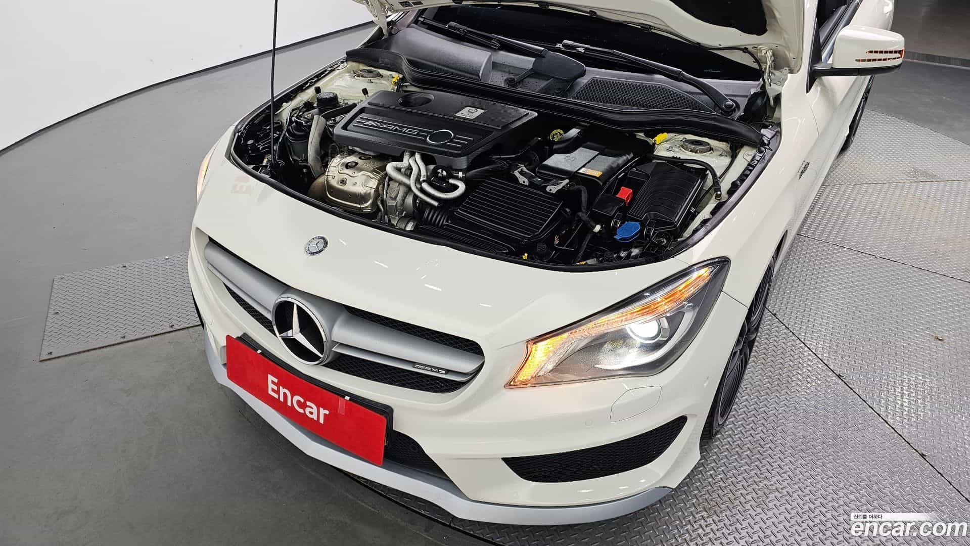 CLA-Class Mercedes-Benz 2016.5-INNER-006