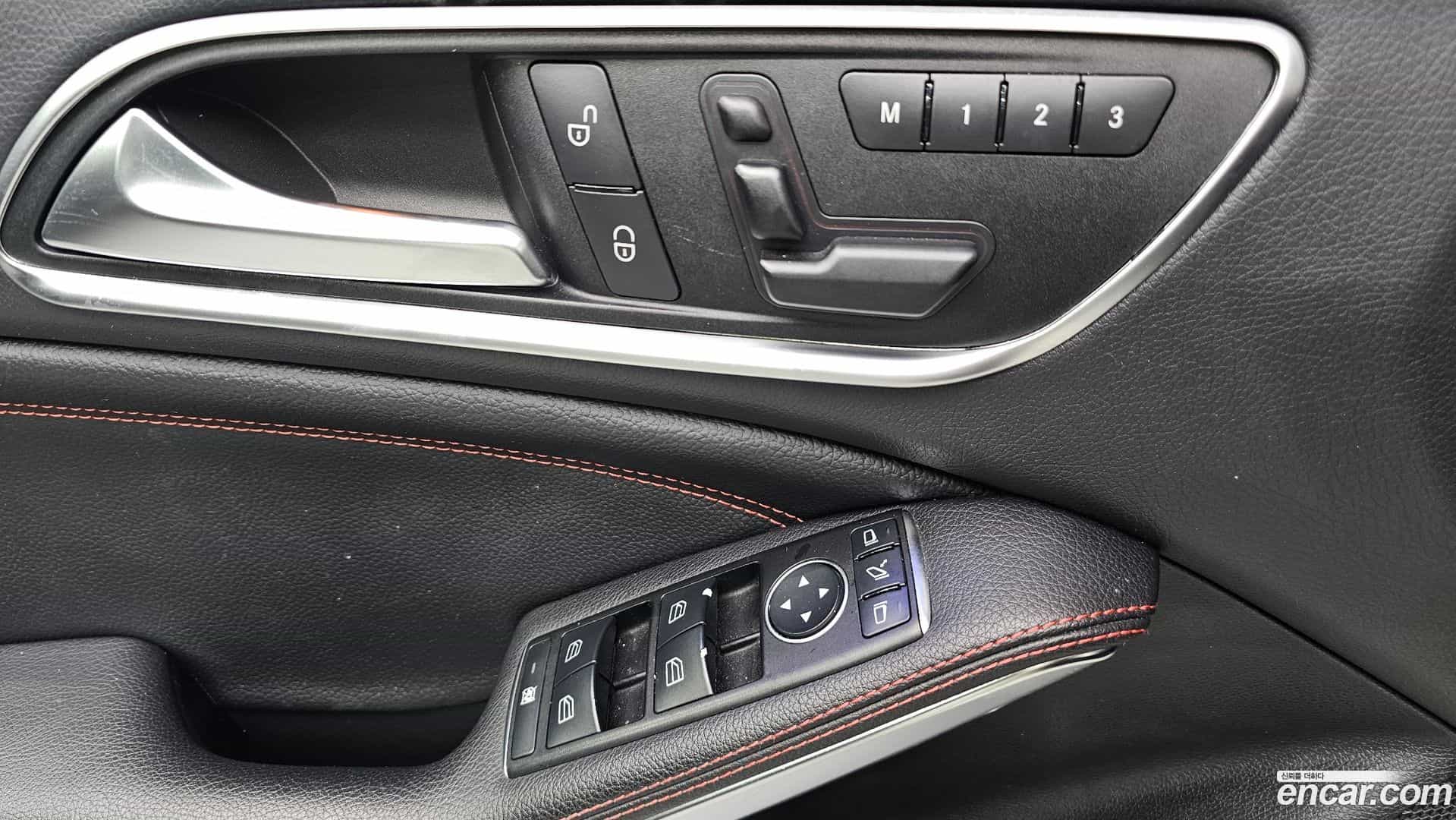 CLA-Class Mercedes-Benz 2016.5-OPTION-018