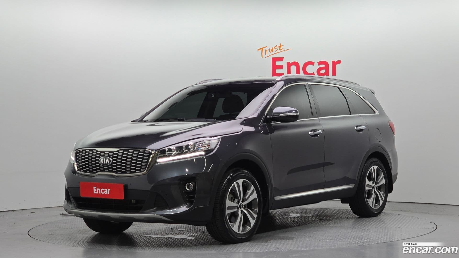 Main__Slider__Photo:Sorento Kia 2017.11-0