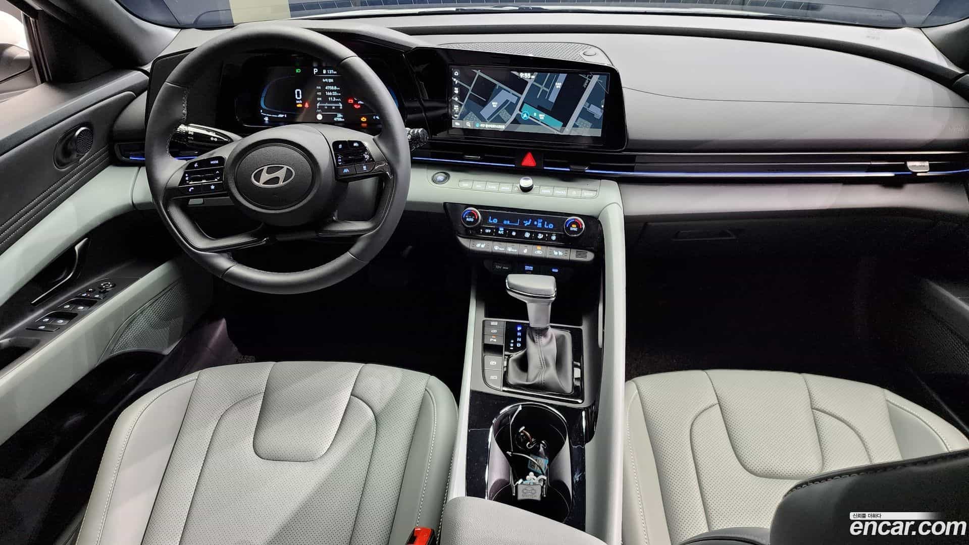 AVANTE Hyundai 2025.1-INNER-007