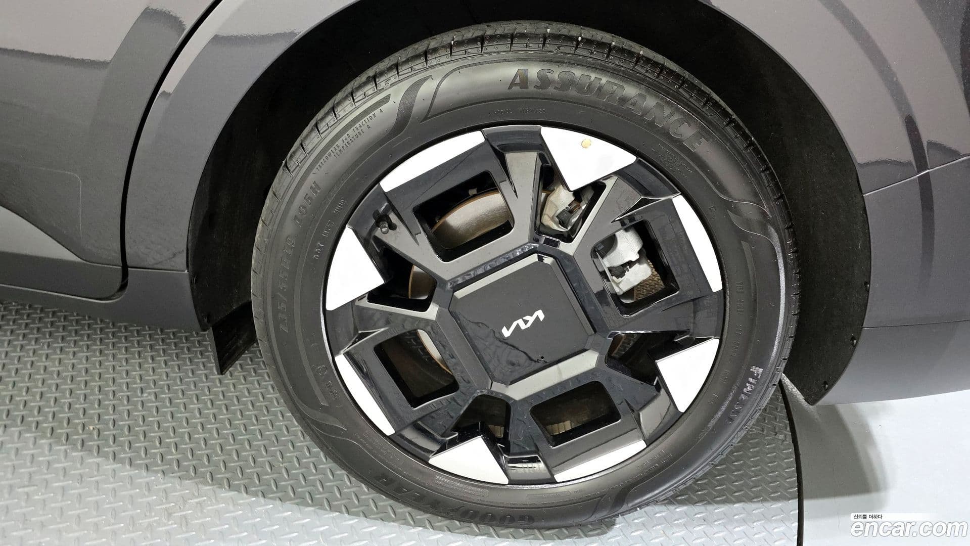 Main__Slider__Photo:Canival Kia 2024.4-4