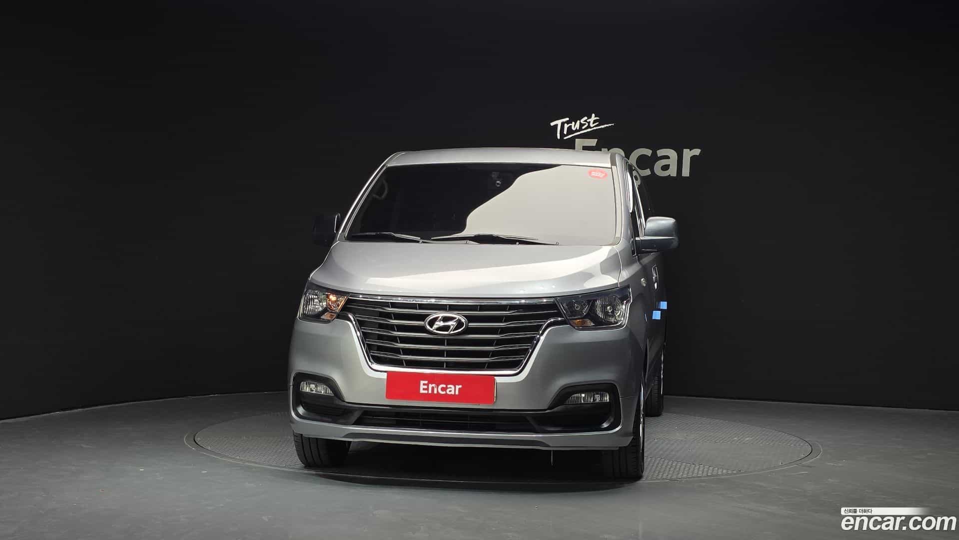 Starex Hyundai 2018.0-OUTER-003