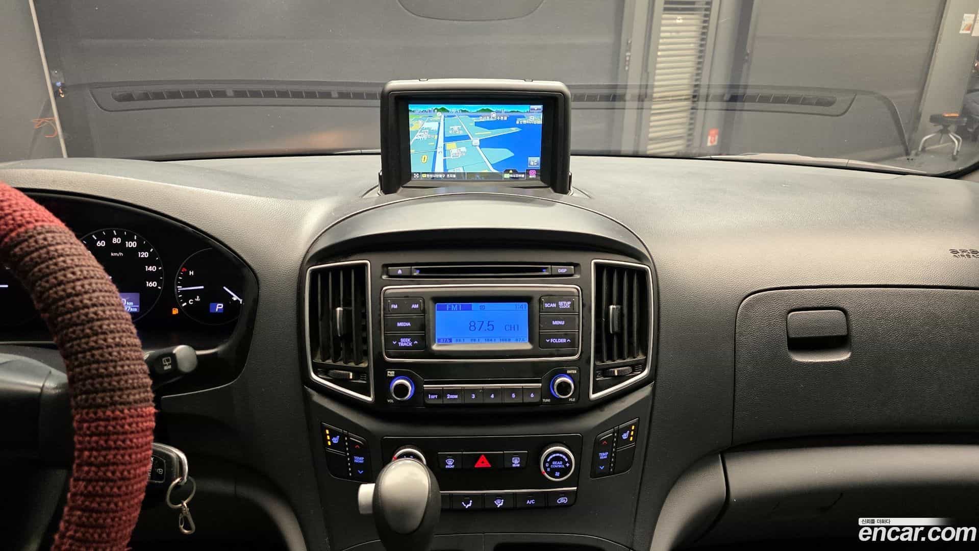 Starex Hyundai 2018.0-OPTION-024