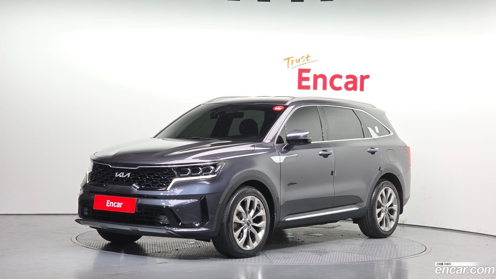 Main__Slider__Photo:Sorento Kia 2022.1-0