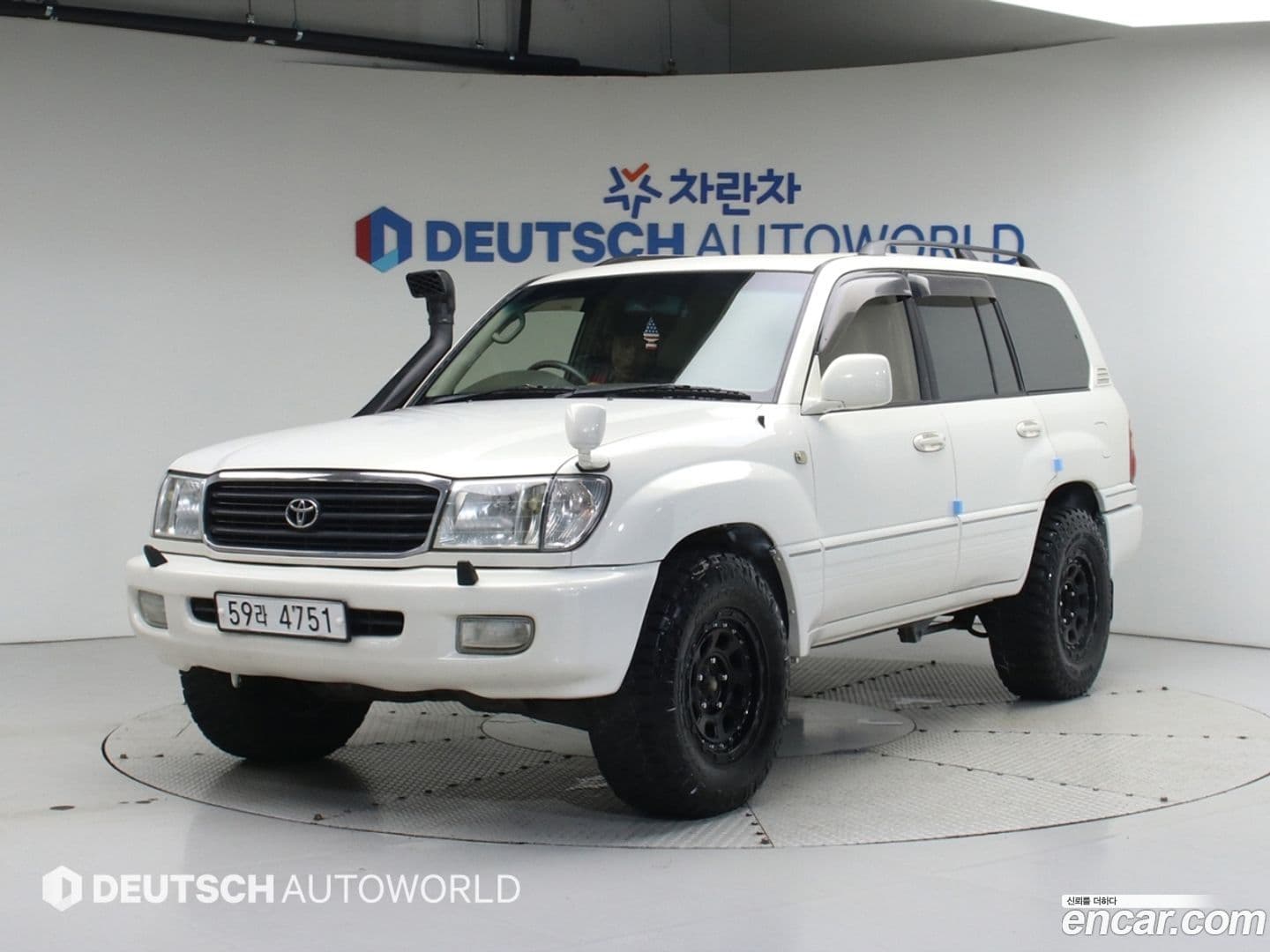 Main__Slider__Photo:Land Cruiser Toyota 2000.11-0